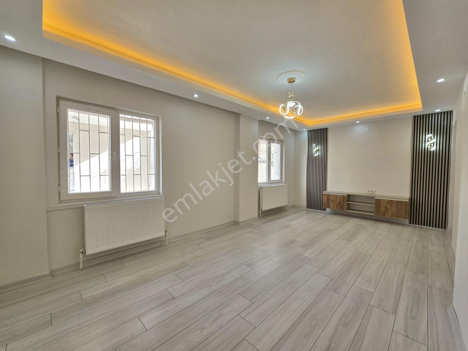 Sincan Plevne Mah. 3+1 Lüks Yapılı Salon Bağımsız Satılık Daire - Görsel 7