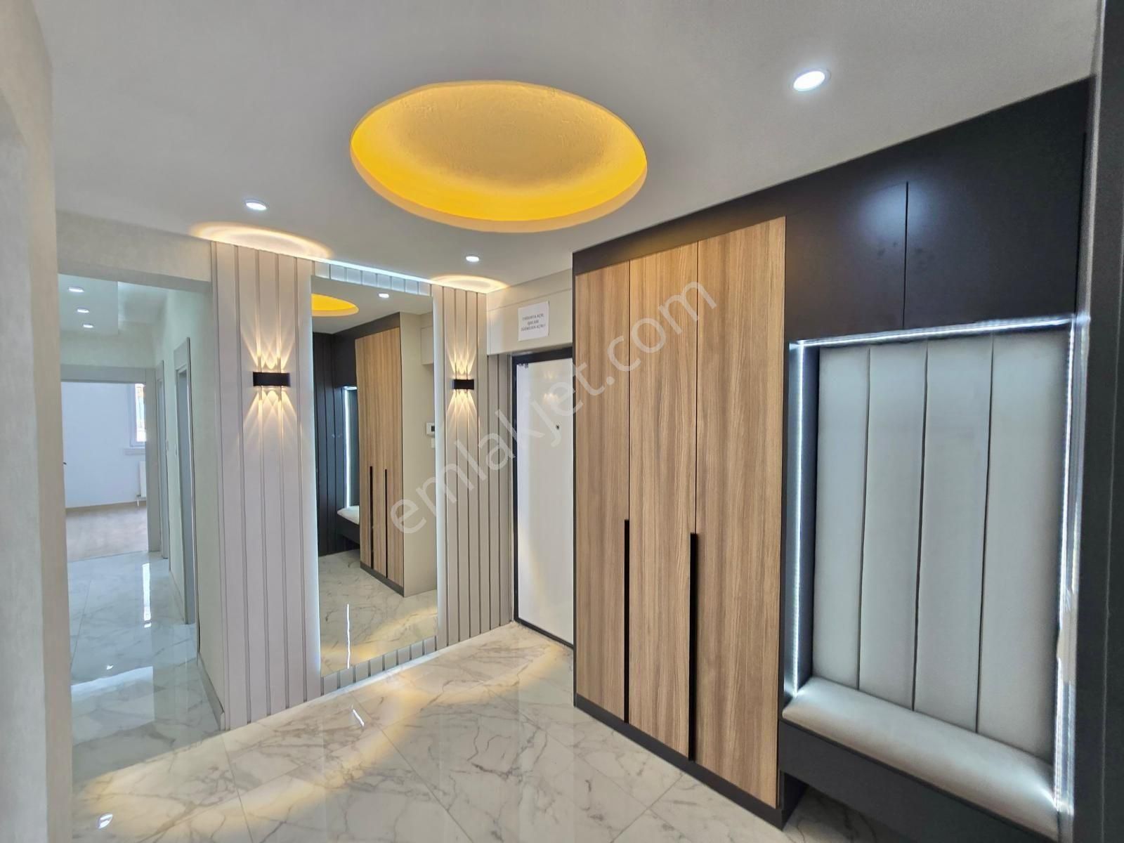 Sincan Pınarbaşı Mah. 3+1 Lüks Yapılı Salon Bağımsız Geniş Daire - Görsel 11