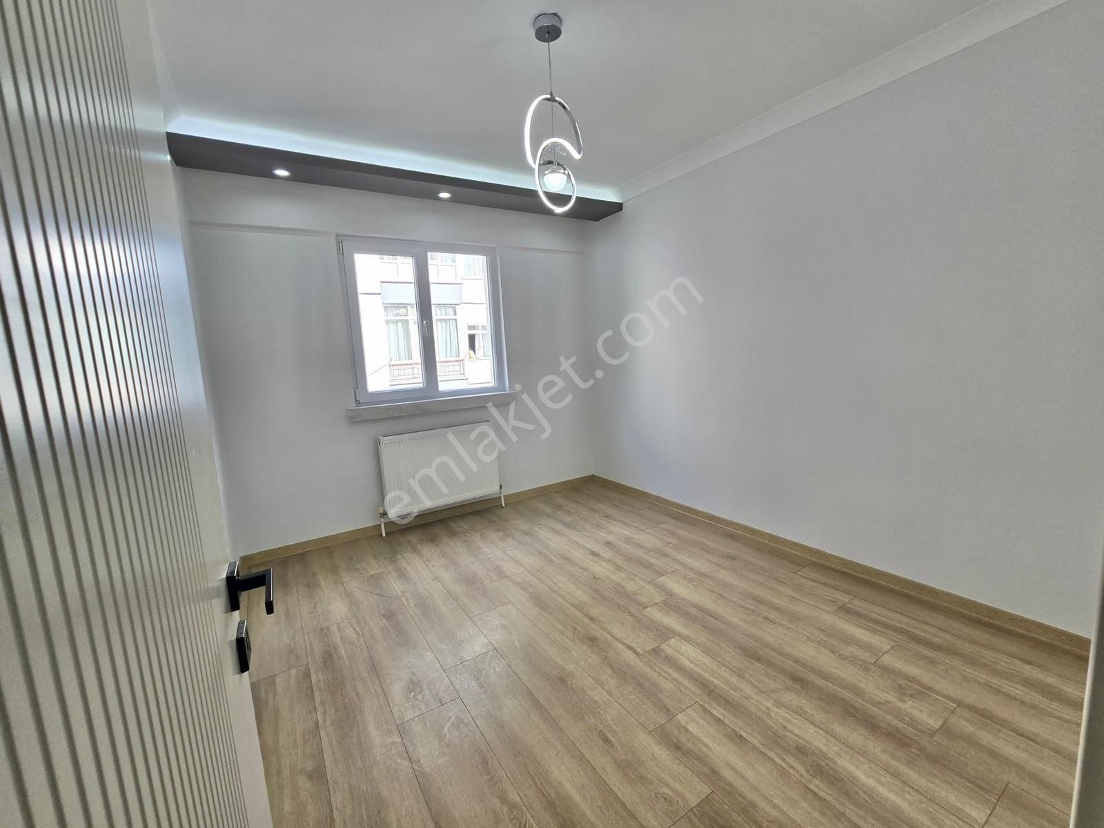 Sincan Pınarbaşı Mah. 3+1 Lüks Yapılı Salon Bağımsız Geniş Daire - Görsel 21
