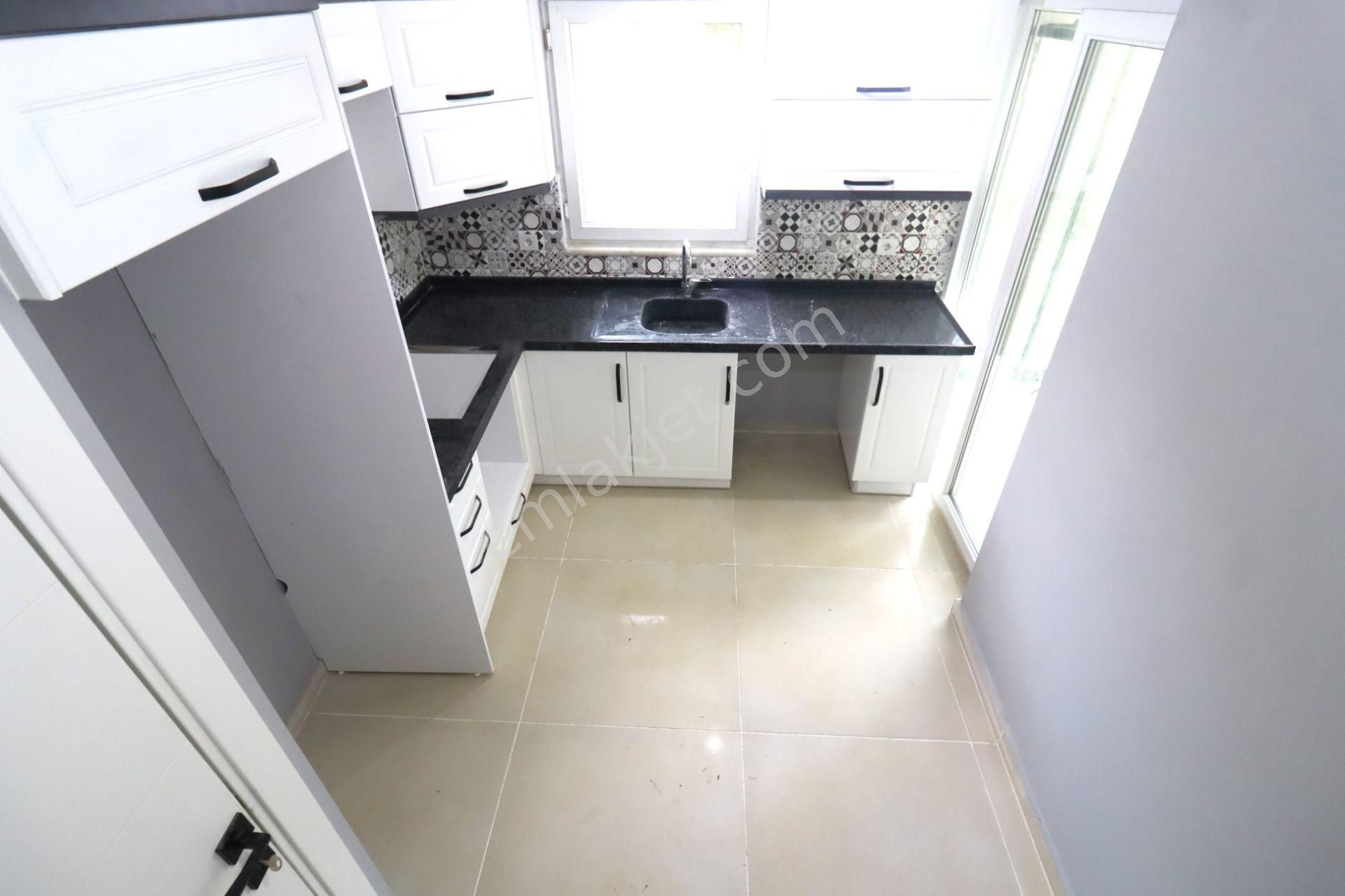 👉akçay'da Aygülden Doğayla İç İçe Nezih Site İçi Full Yapılı Ayrı Mutfak 4+1 Satılık Tripleks Villa - Görsel 4