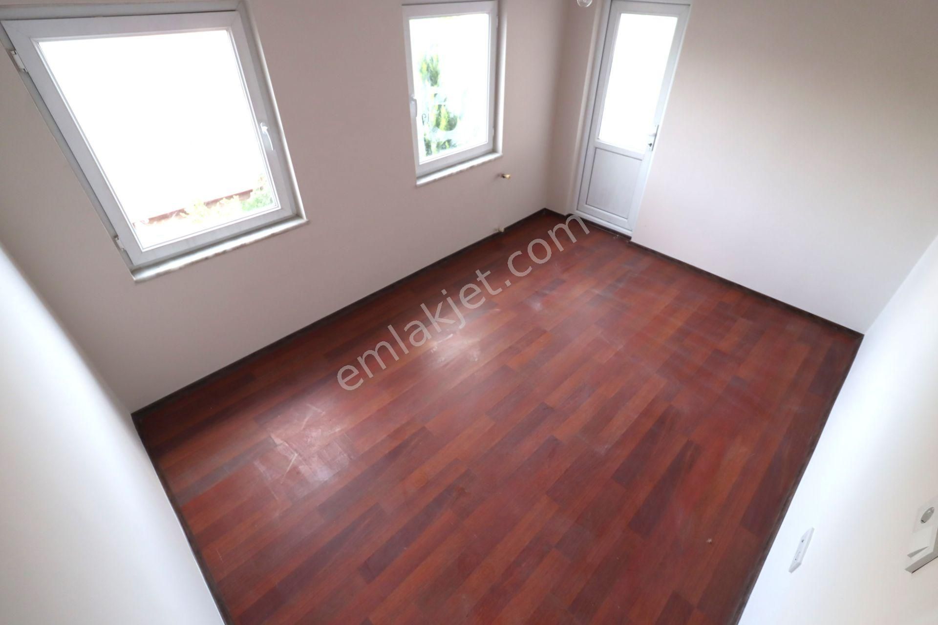 👉akçay'da Aygülden Doğayla İç İçe Nezih Site İçi Full Yapılı Ayrı Mutfak 4+1 Satılık Tripleks Villa - Görsel 25