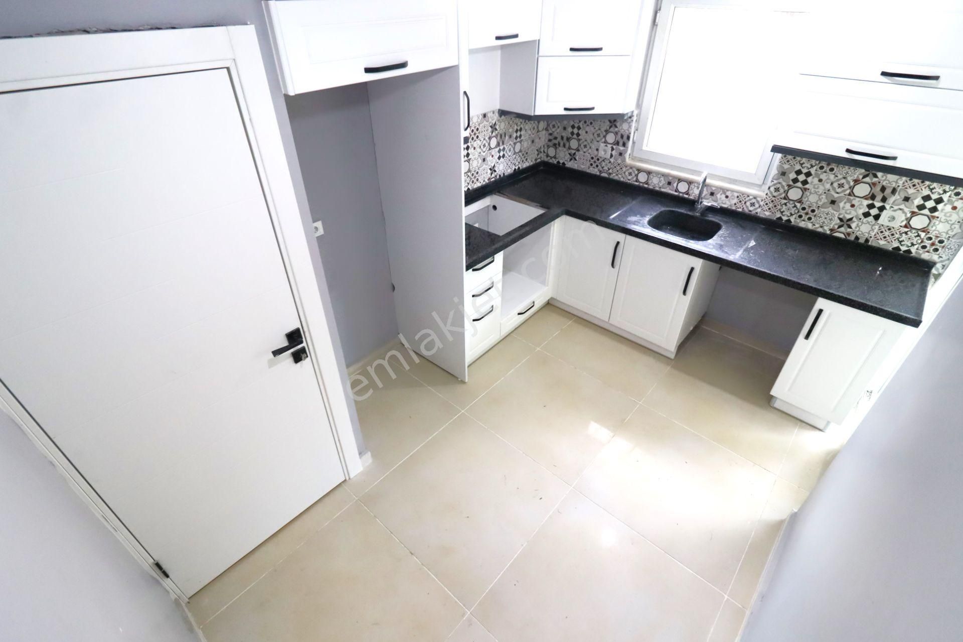 👉akçay'da Aygülden Doğayla İç İçe Nezih Site İçi Full Yapılı Ayrı Mutfak 4+1 Satılık Tripleks Villa - Görsel 6