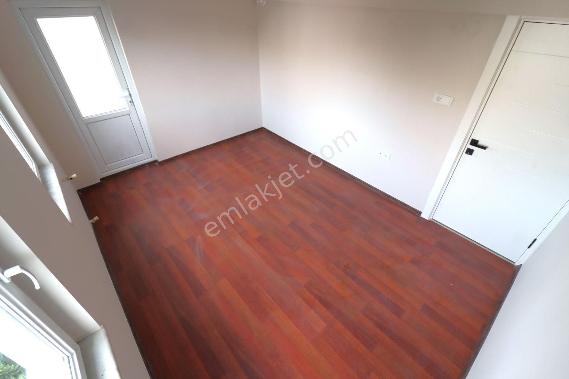 👉akçay'da Aygülden Doğayla İç İçe Nezih Site İçi Full Yapılı Ayrı Mutfak 4+1 Satılık Tripleks Villa - Görsel 26