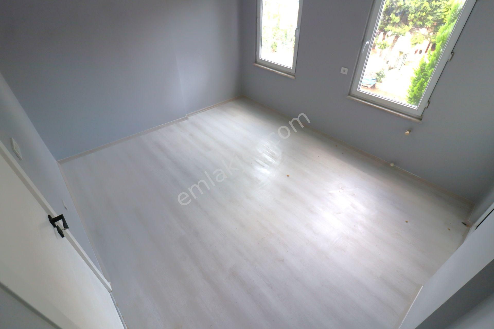 👉akçay'da Aygülden Doğayla İç İçe Nezih Site İçi Full Yapılı Ayrı Mutfak 4+1 Satılık Tripleks Villa - Görsel 20