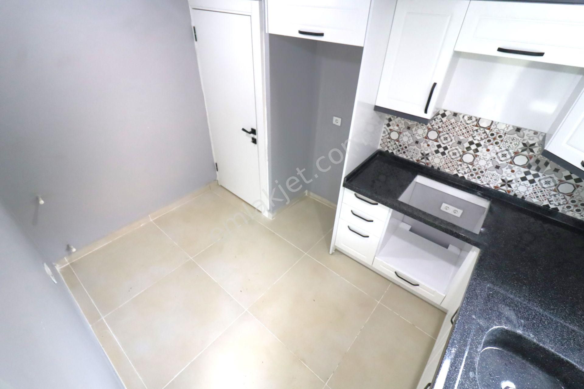 👉akçay'da Aygülden Doğayla İç İçe Nezih Site İçi Full Yapılı Ayrı Mutfak 4+1 Satılık Tripleks Villa - Görsel 5