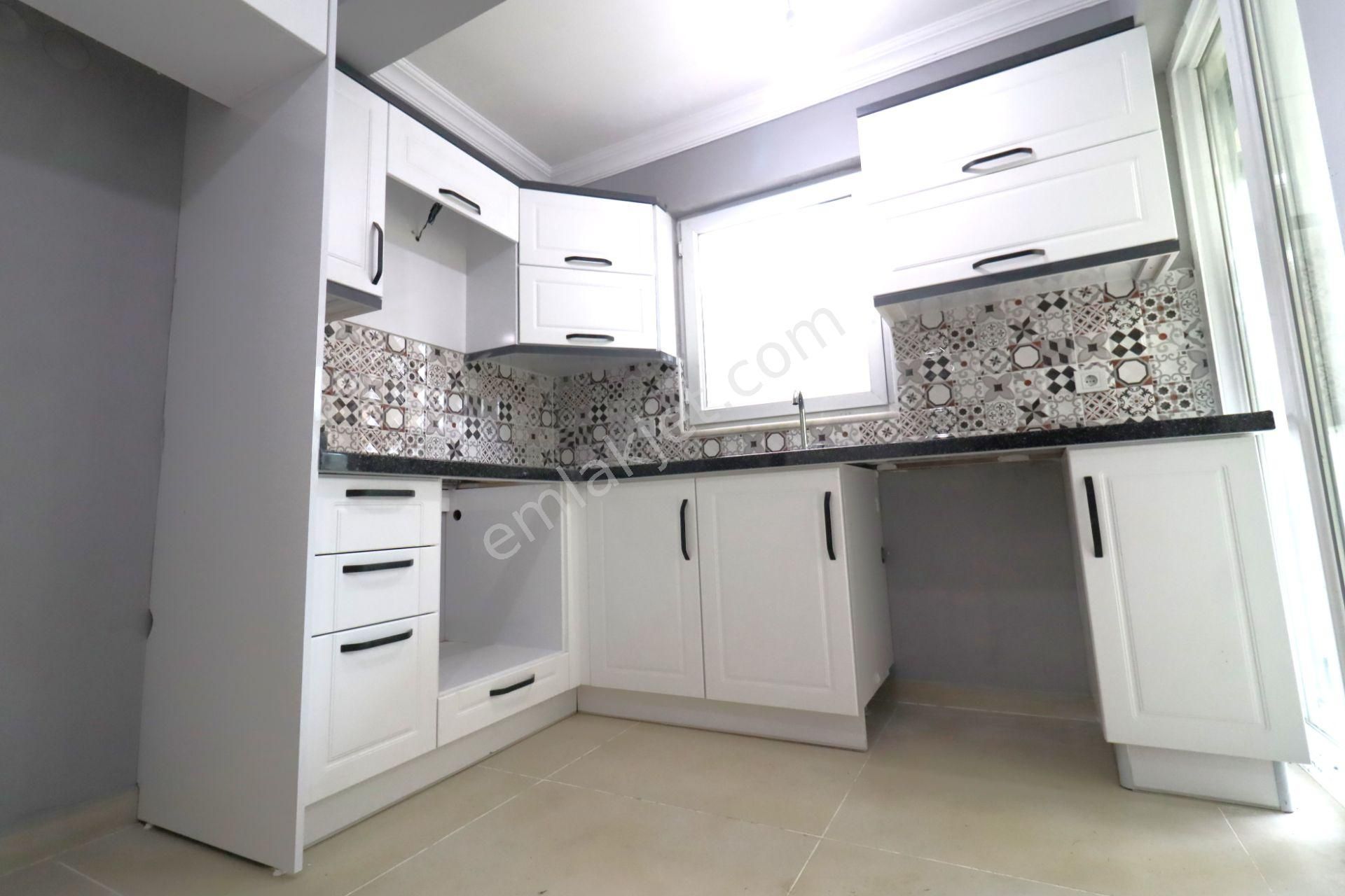 👉akçay'da Aygülden Doğayla İç İçe Nezih Site İçi Full Yapılı Ayrı Mutfak 4+1 Satılık Tripleks Villa - Görsel 3