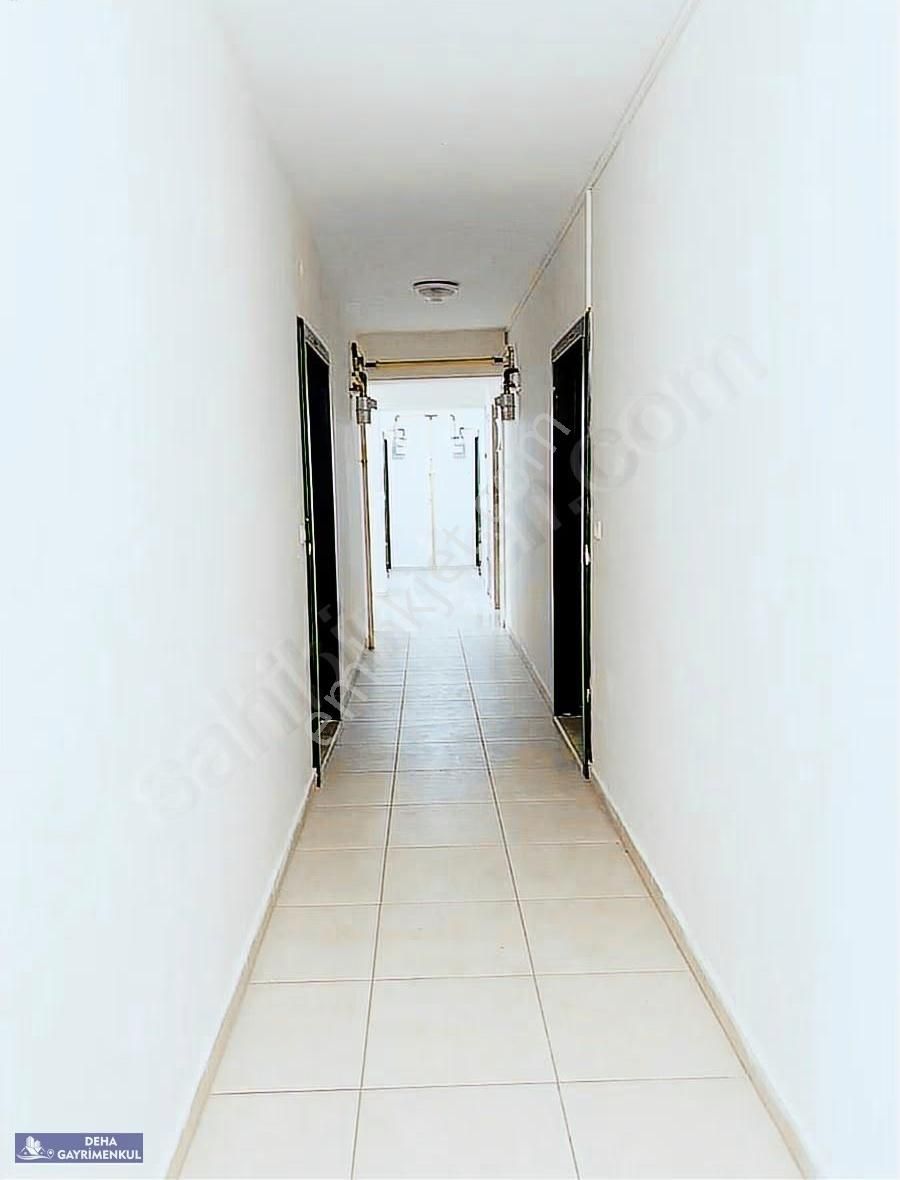 Deha'dan Satılık 1+1 Ayrı Mutfak Arakat Eşyalı Site İçi Daire - Görsel 12