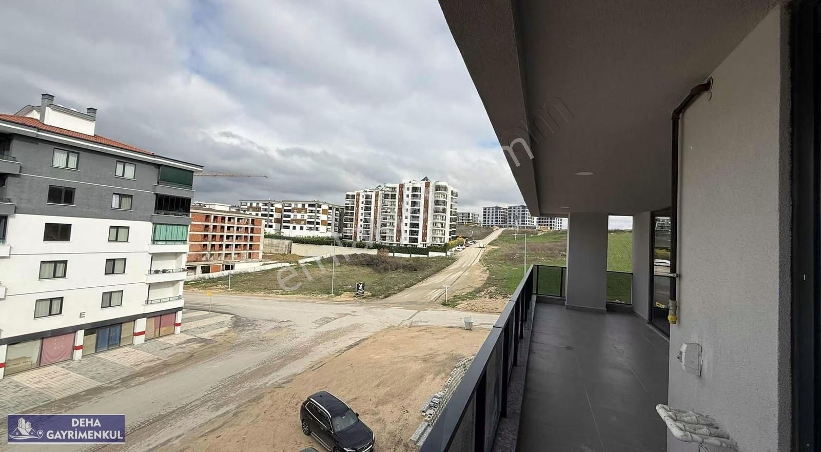 Fırsat 3+1 Zer Kayapa 3 Kat Arakat Ön Cephede - Görsel 6