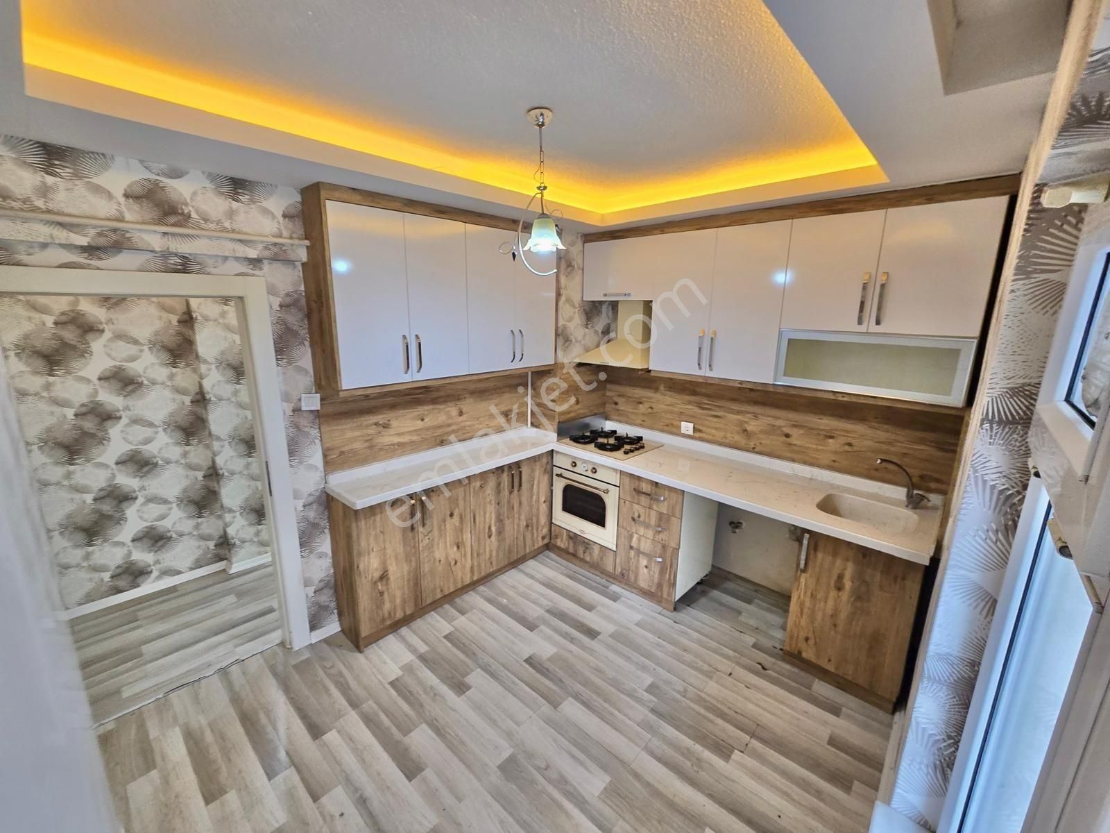 Sincan Plevne Mah. 3+1 Full Yapılı Geniş Satılık Daire