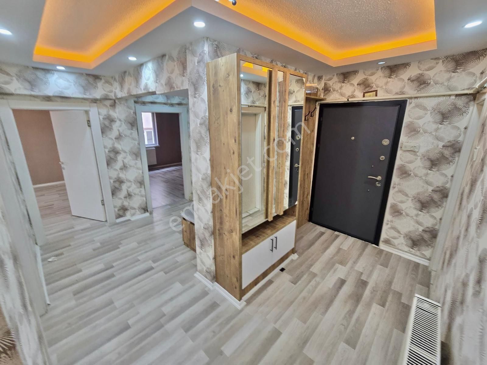 Sincan Plevne Mah. 3+1 Full Yapılı Geniş Satılık Daire - Görsel 3