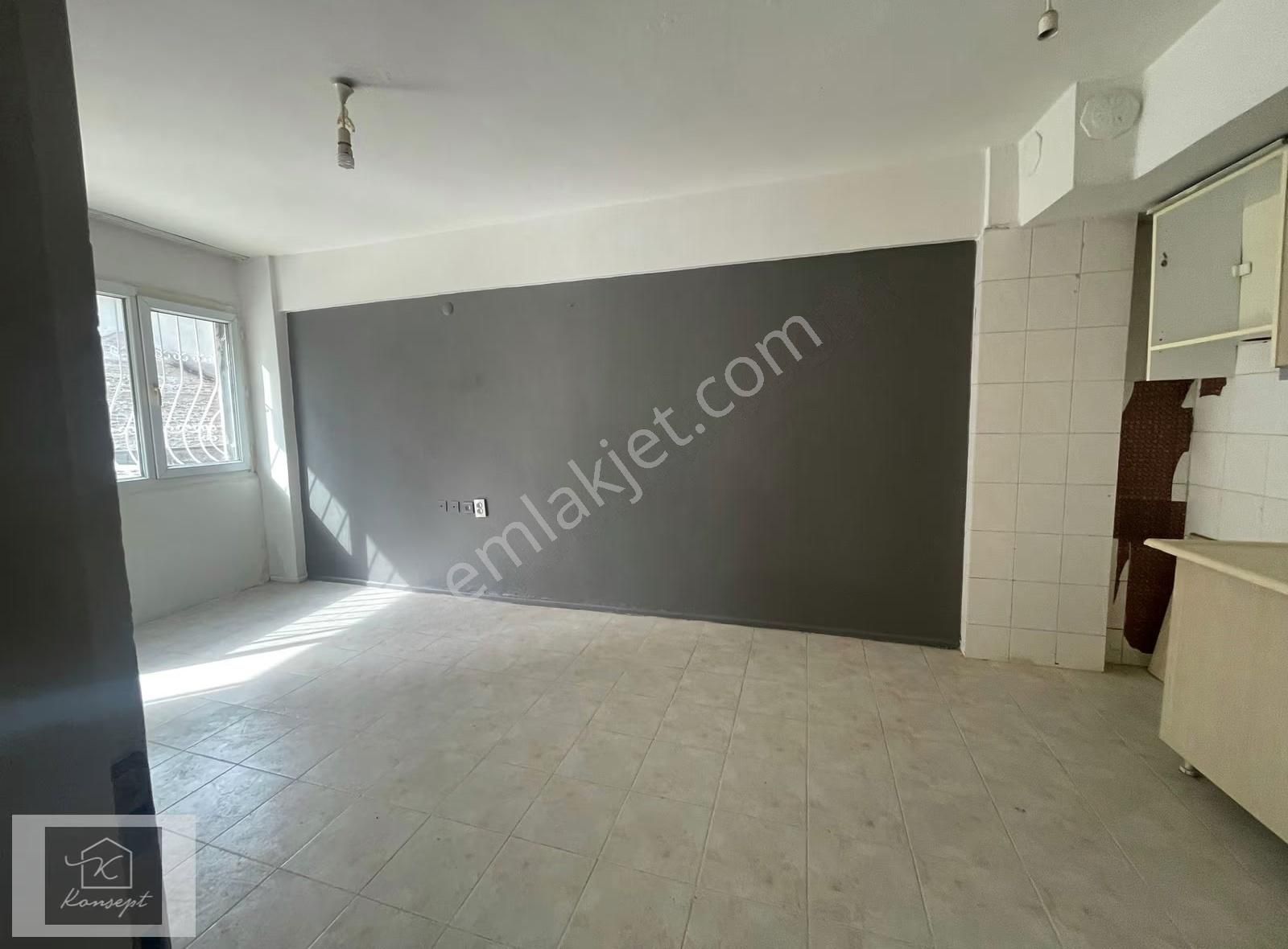 Konsept'den K.doğum Yakını-klimalı-bahçeli Satılık 1+1 Daire - Görsel 4