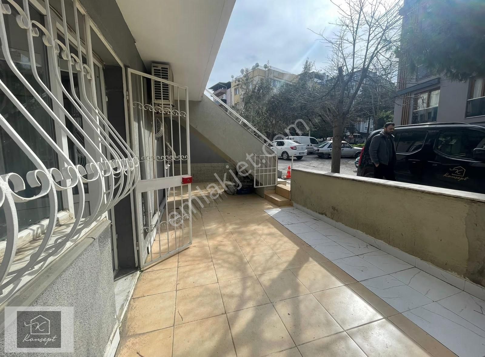 Konsept'den K.doğum Yakını-klimalı-bahçeli Satılık 1+1 Daire - Görsel 12