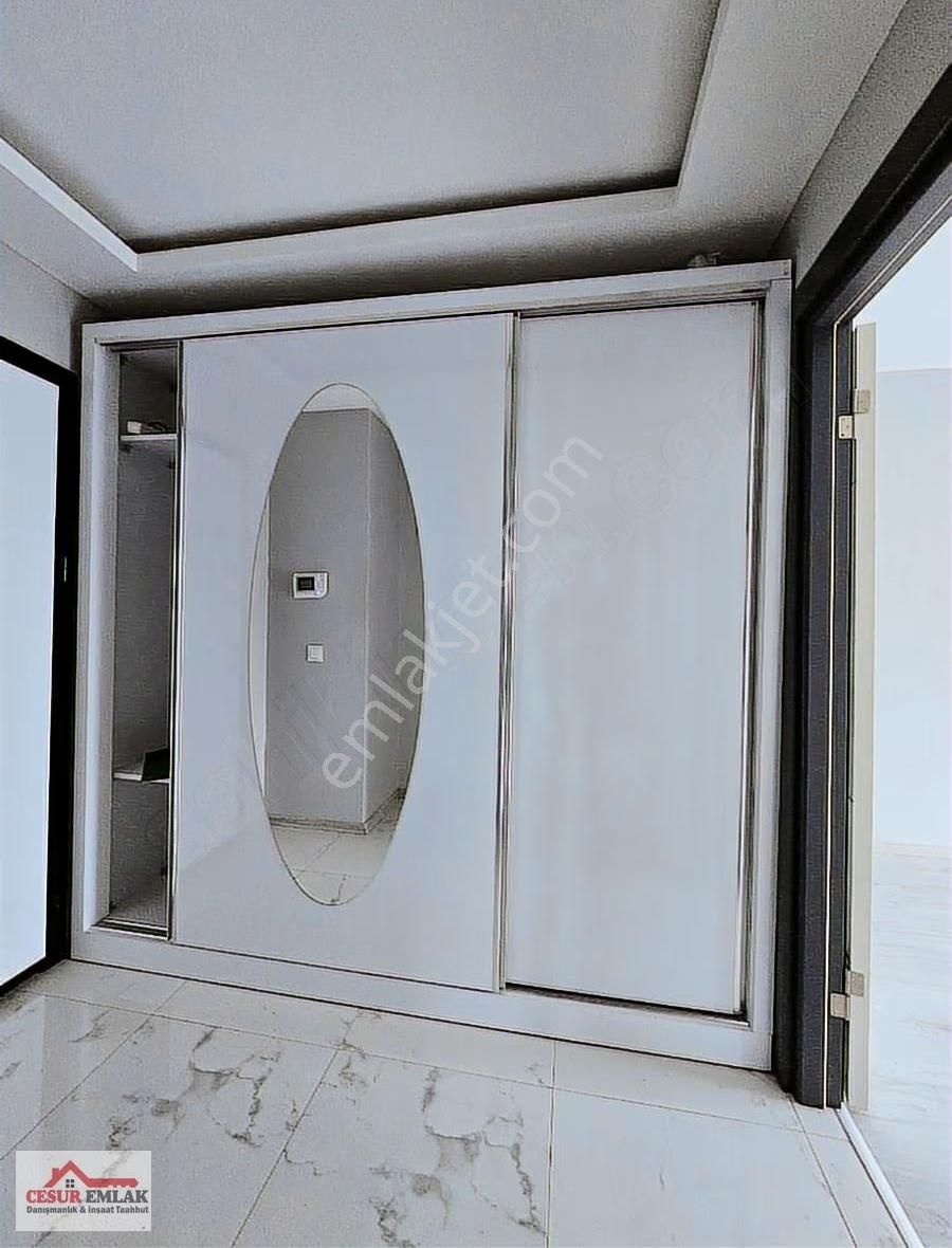 Cesurdan Uncalı Siteler Semtinin En Nezih Sitesinde Kiralık - Görsel 3