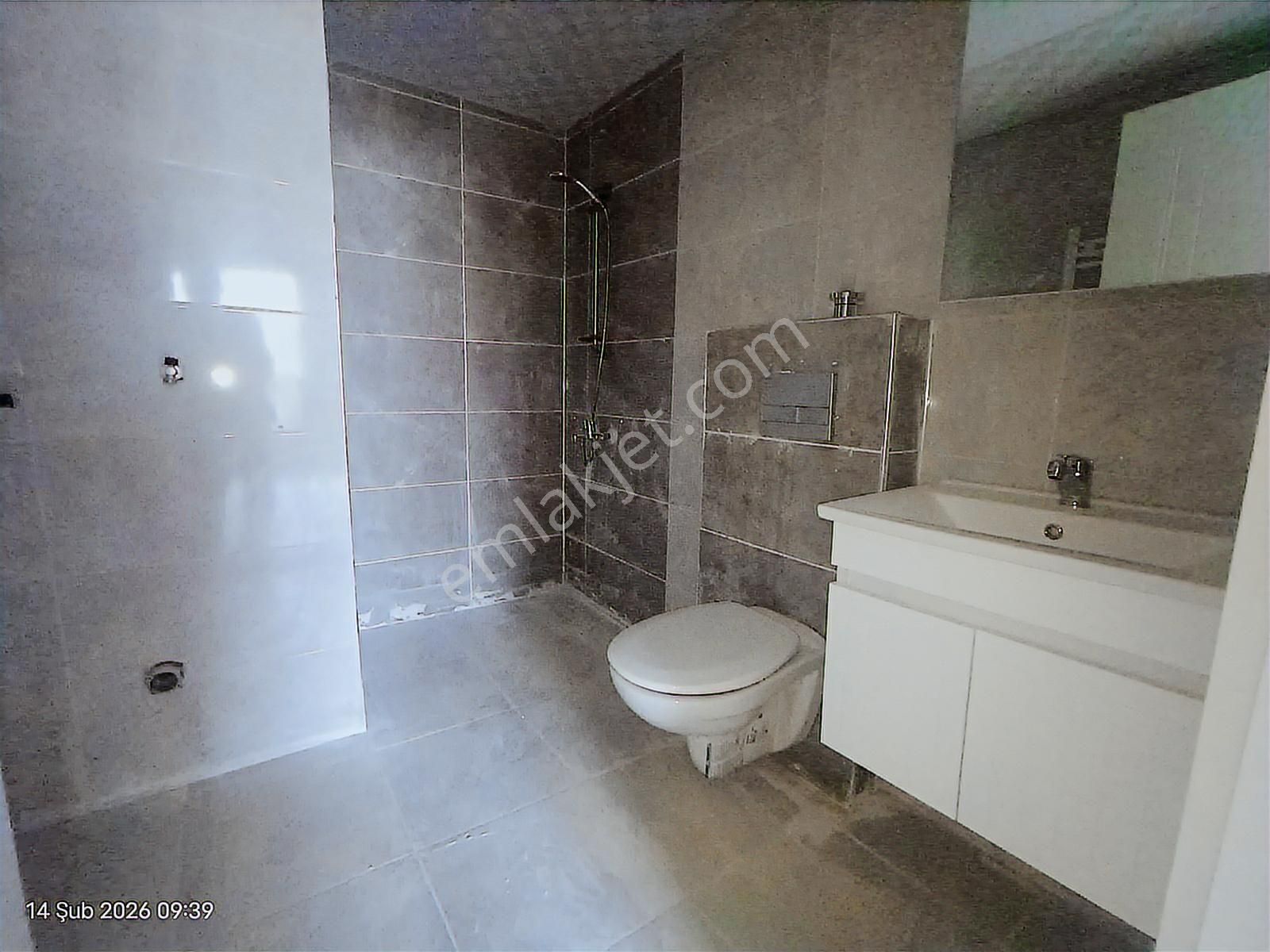 Truva/ahmet Kömürcü'den Körfez'de Satılık 1+1 Daire - Görsel 13