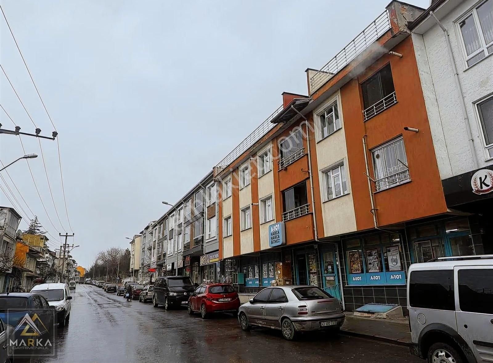 Marka Gayrimenkul'den Yenidoğan Cadde Üzerinde 3+1 Satılık Daire - Görsel 22