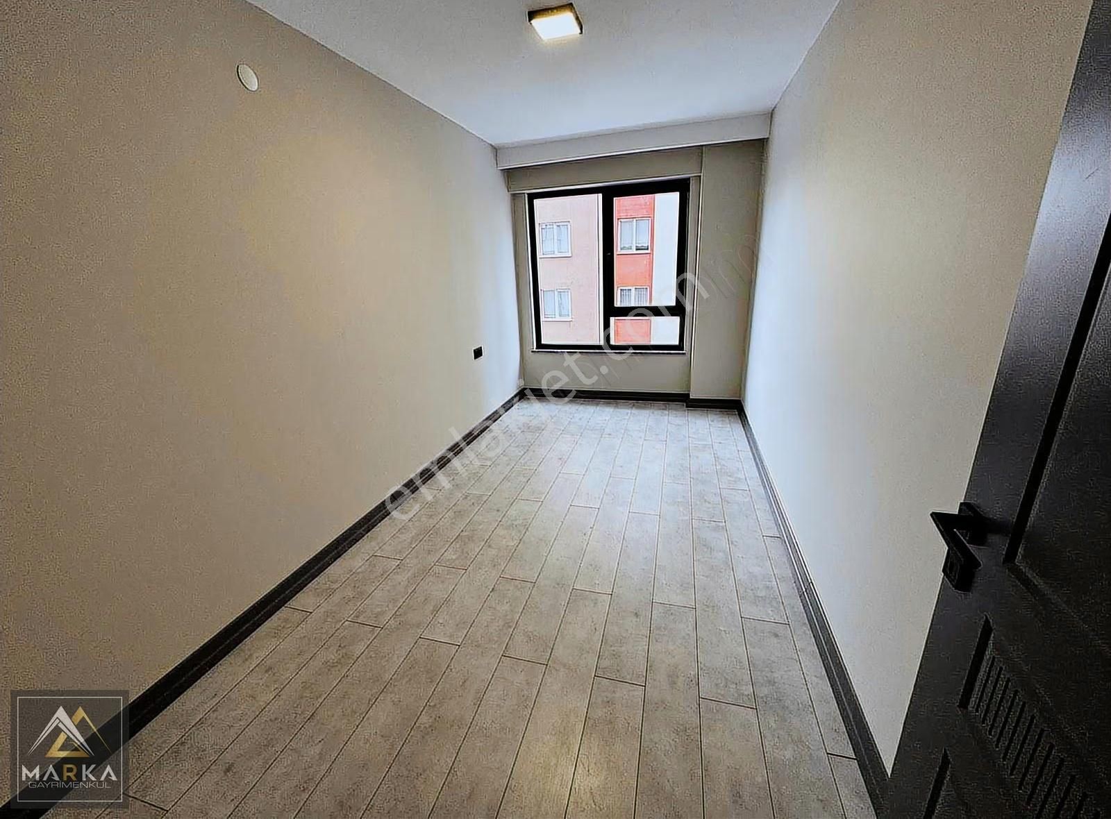 Marka Gayrimenkul'den Atakent Elit Parkta Kiralık 4+1 Lüks Daire - Görsel 10