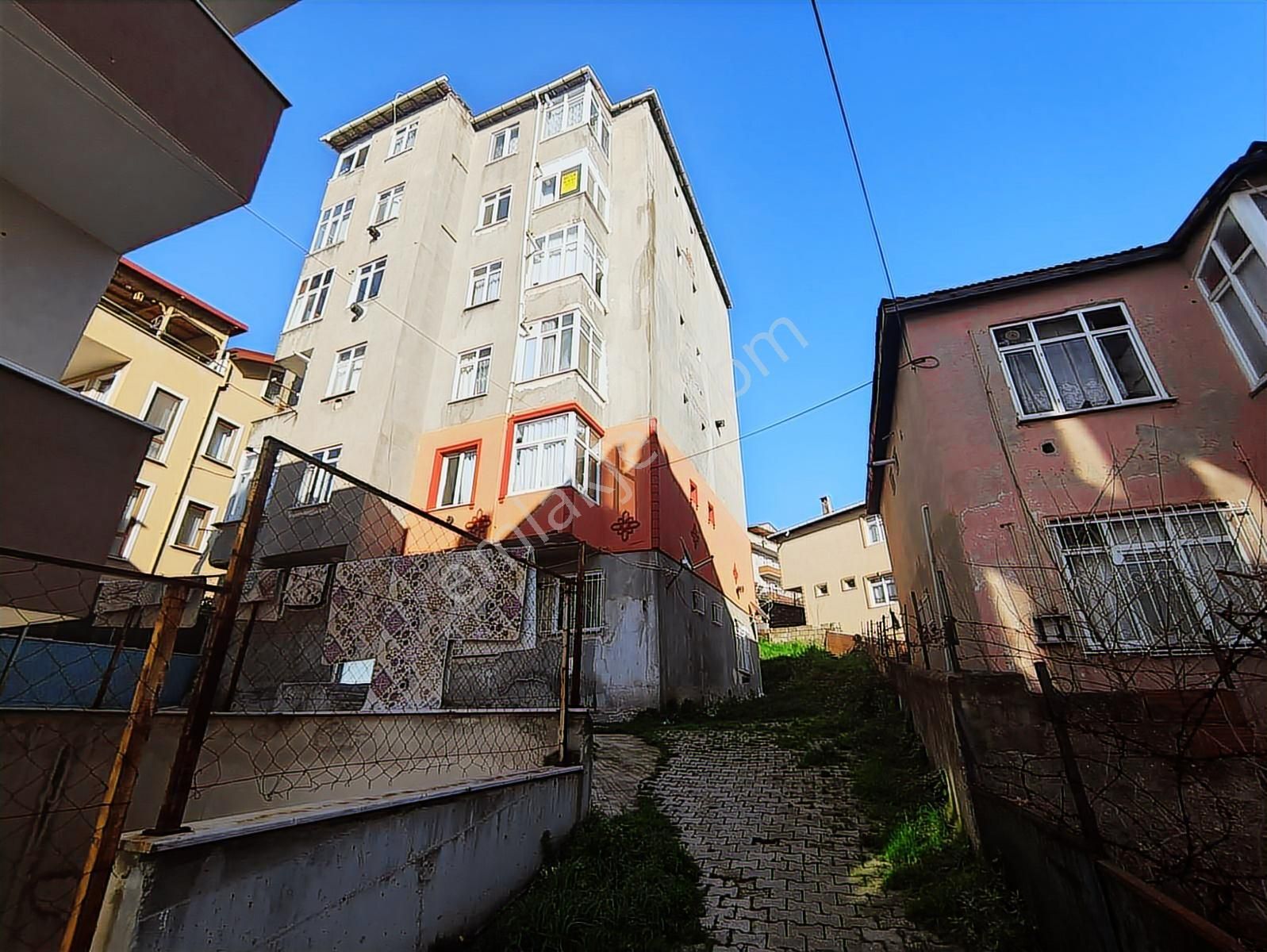 Derince Merkezde Satılık Yatırımlık Masrafsız Daire - Görsel 24