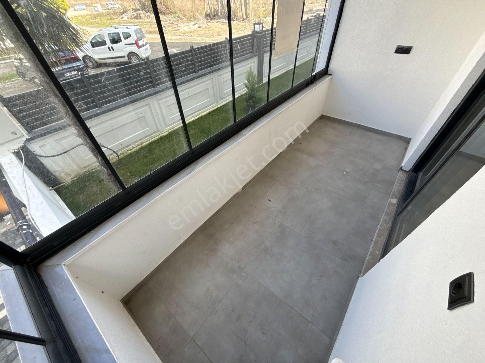 🏡 Referans'tan Şık Tasarımlı Giriş Kat Cam Balkonlu 2+1 Daire - Görsel 23