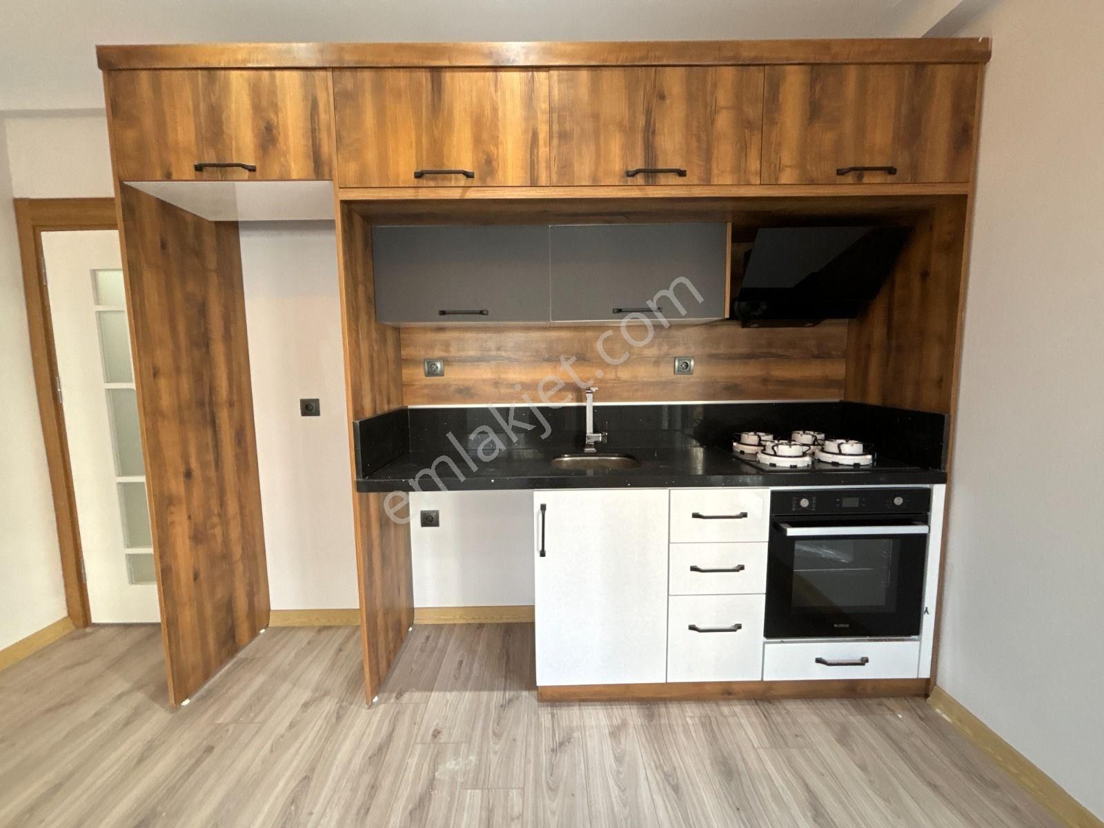 🏡 Referans'tan Şık Tasarımlı Giriş Kat Cam Balkonlu 2+1 Daire - Görsel 18