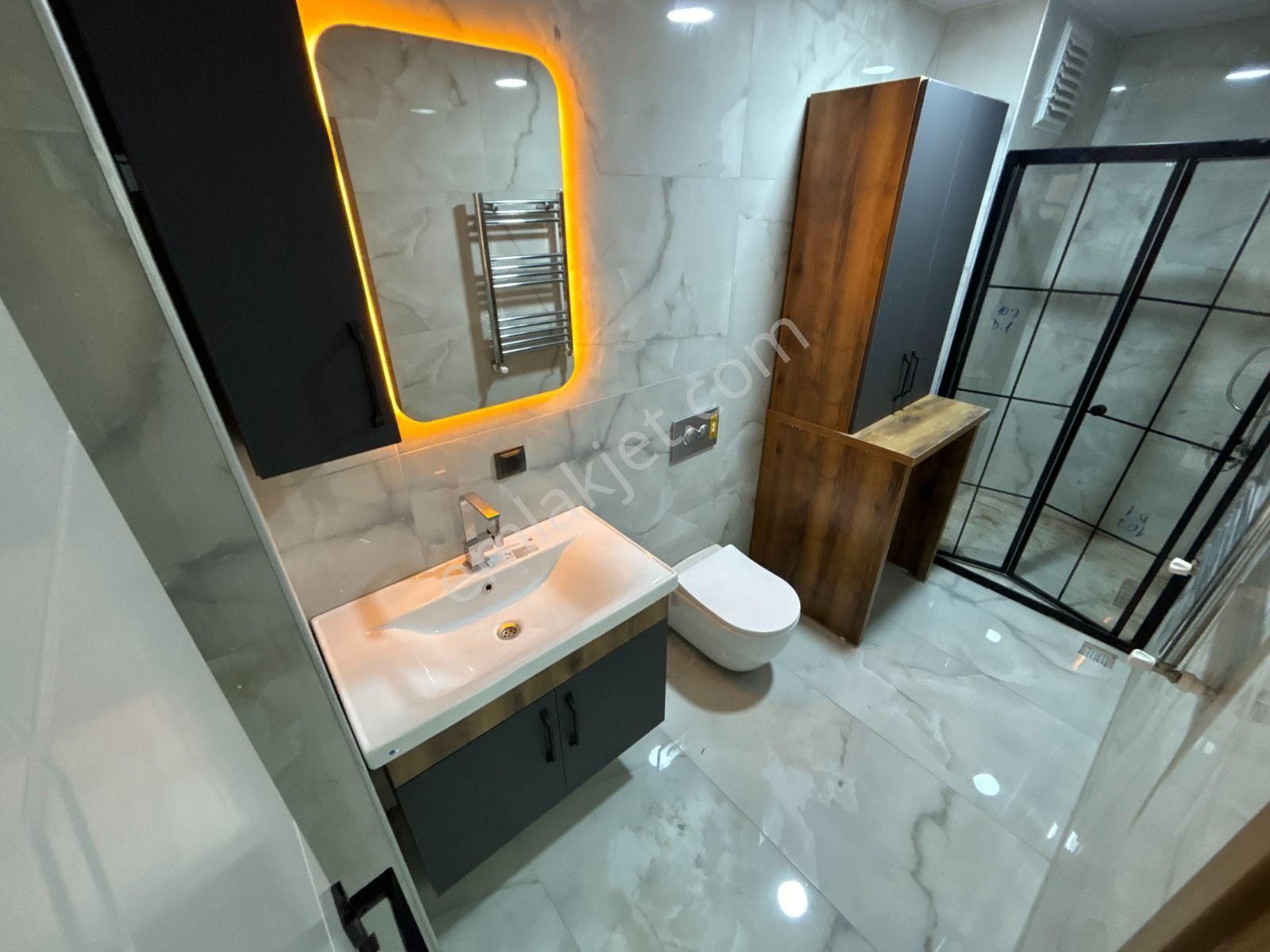 🏡 Referans'tan Şık Tasarımlı Giriş Kat Cam Balkonlu 2+1 Daire - Görsel 26