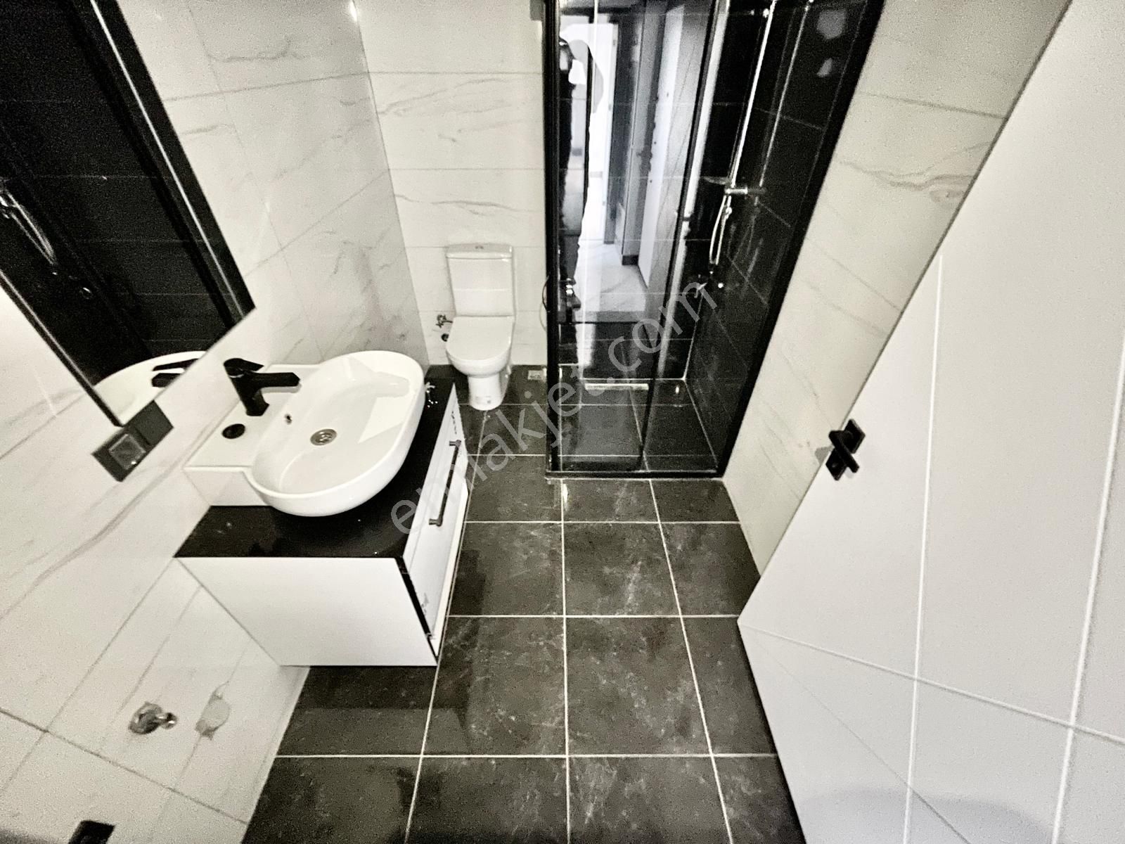 Berkay Demirel'den Altınkumda Denize 500 Metre Sıfır Lüks 1+1 Daire - Görsel 26