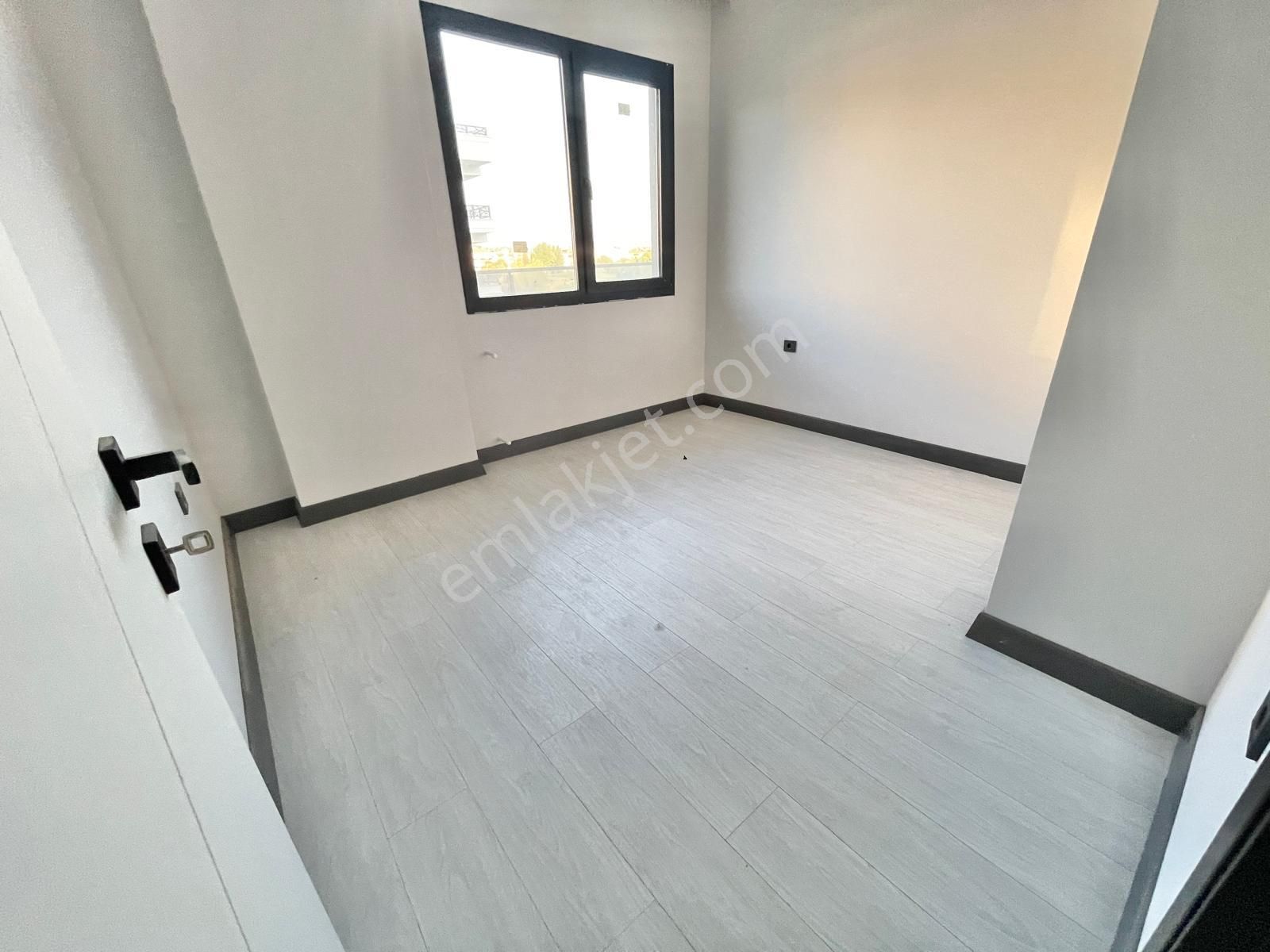 Berkay Demirel'den Altınkumda Denize 500 Metre Sıfır Lüks 1+1 Daire - Görsel 34