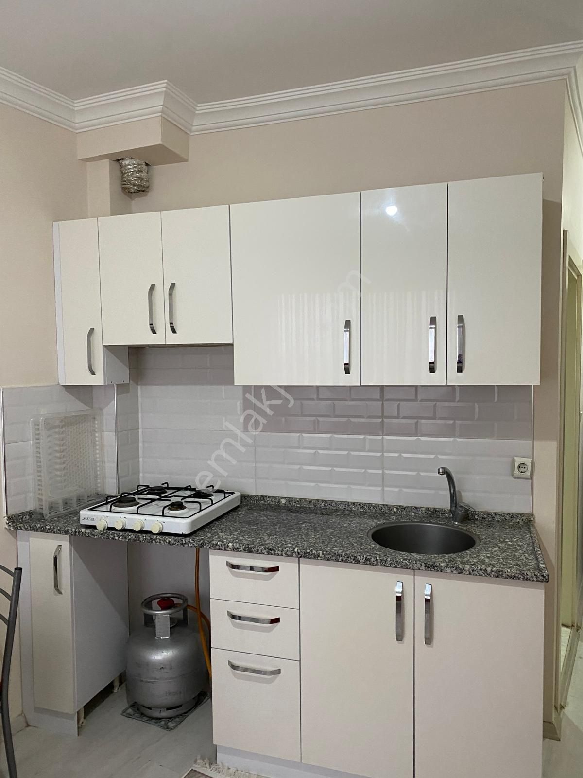 Nazilli Dumlupınar Mah. Cadde Üzerinde Satılık 1+1 Eşyalı 55 M2 Daire - Görsel 4