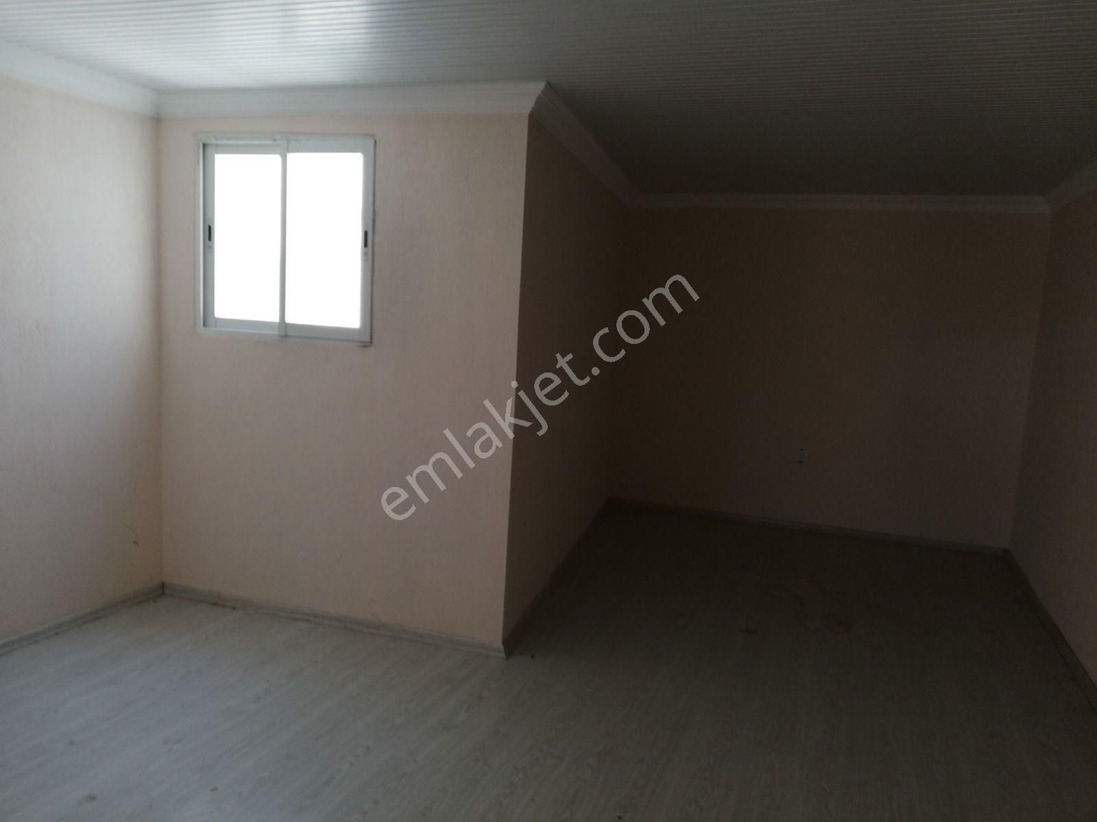 Seferihisar Merkezde, Asansörlü, Kombili, 3 Banyo-wc.li, Geniş Dubleks Daire - Görsel 13