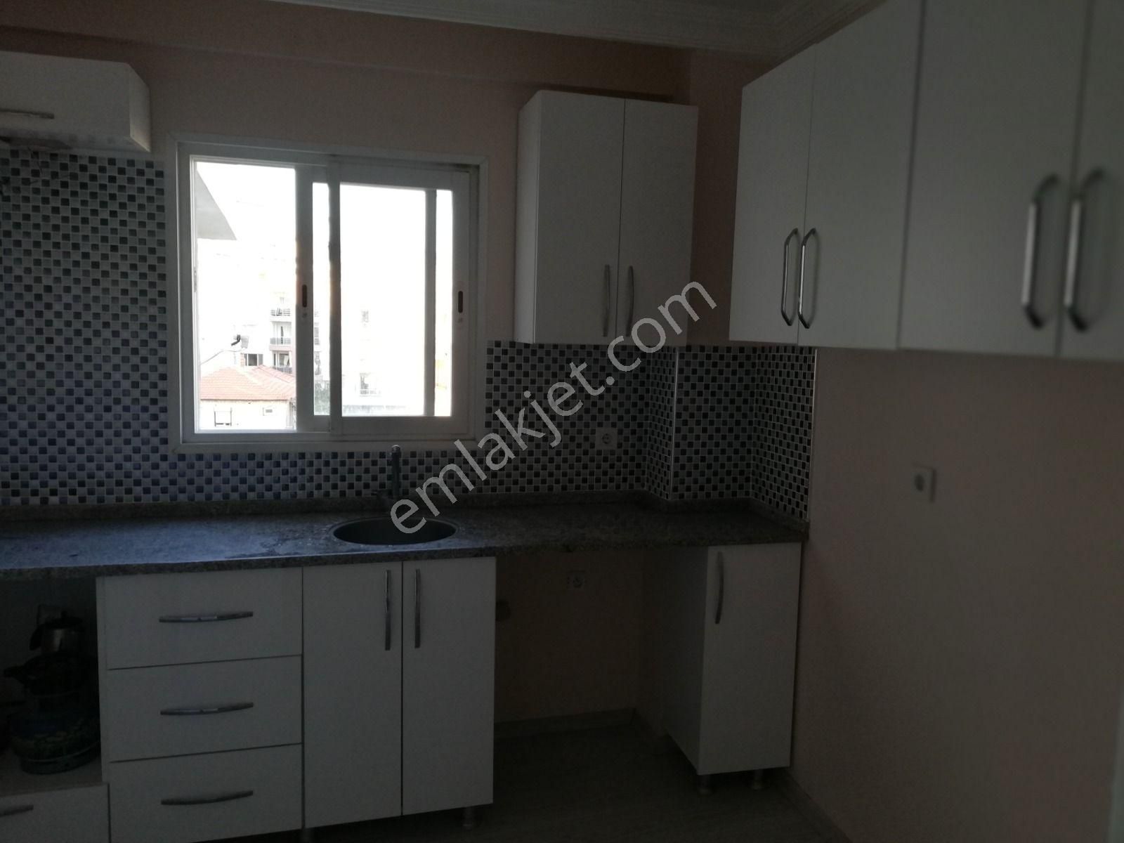 Seferihisar Merkezde, Asansörlü, Kombili, 3 Banyo-wc.li, Geniş Dubleks Daire - Görsel 6