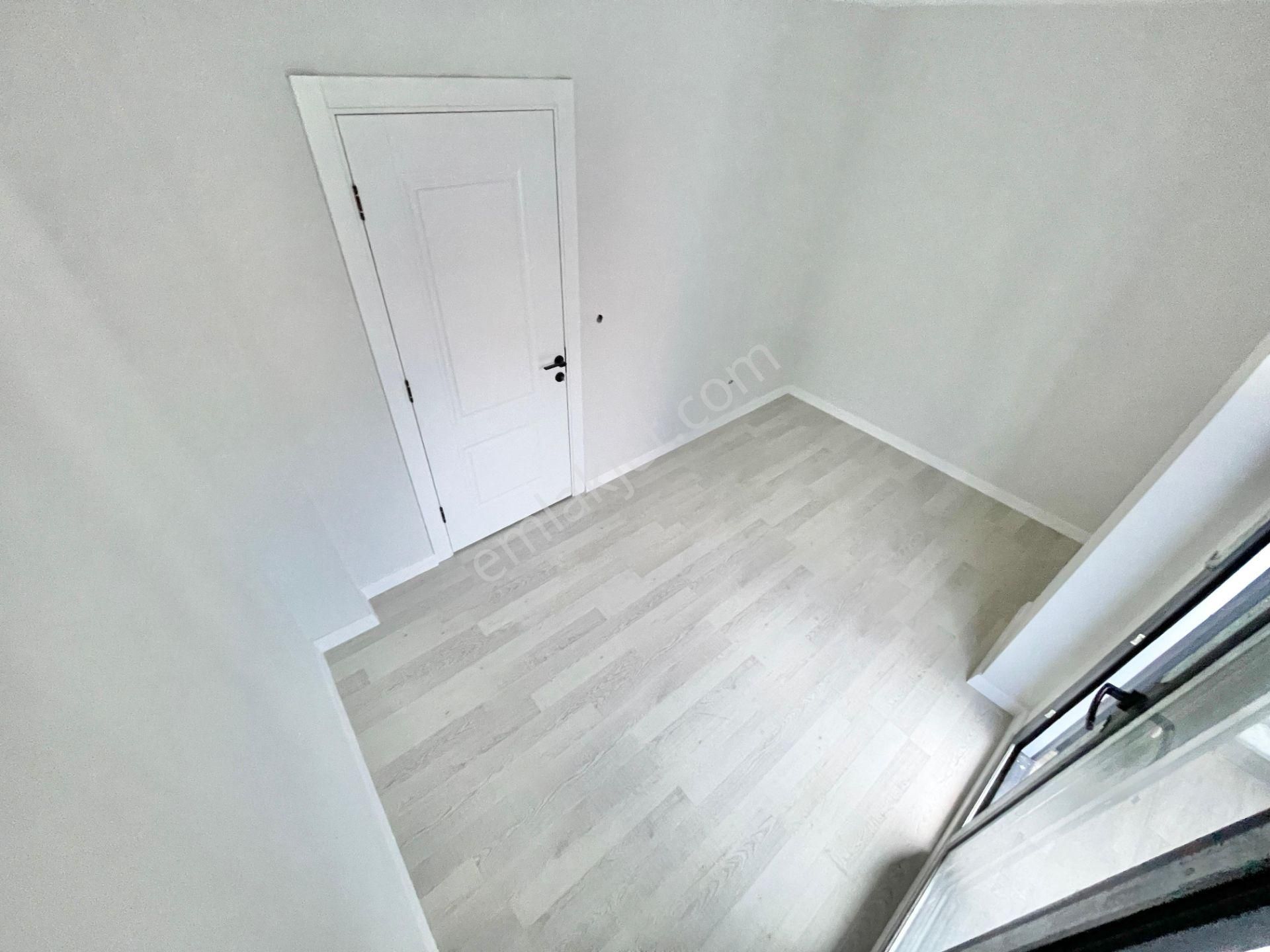 Berkay Demirel'den Satılık Akçayda Doğalgazlı Lüks 1+1 Daire - Görsel 30