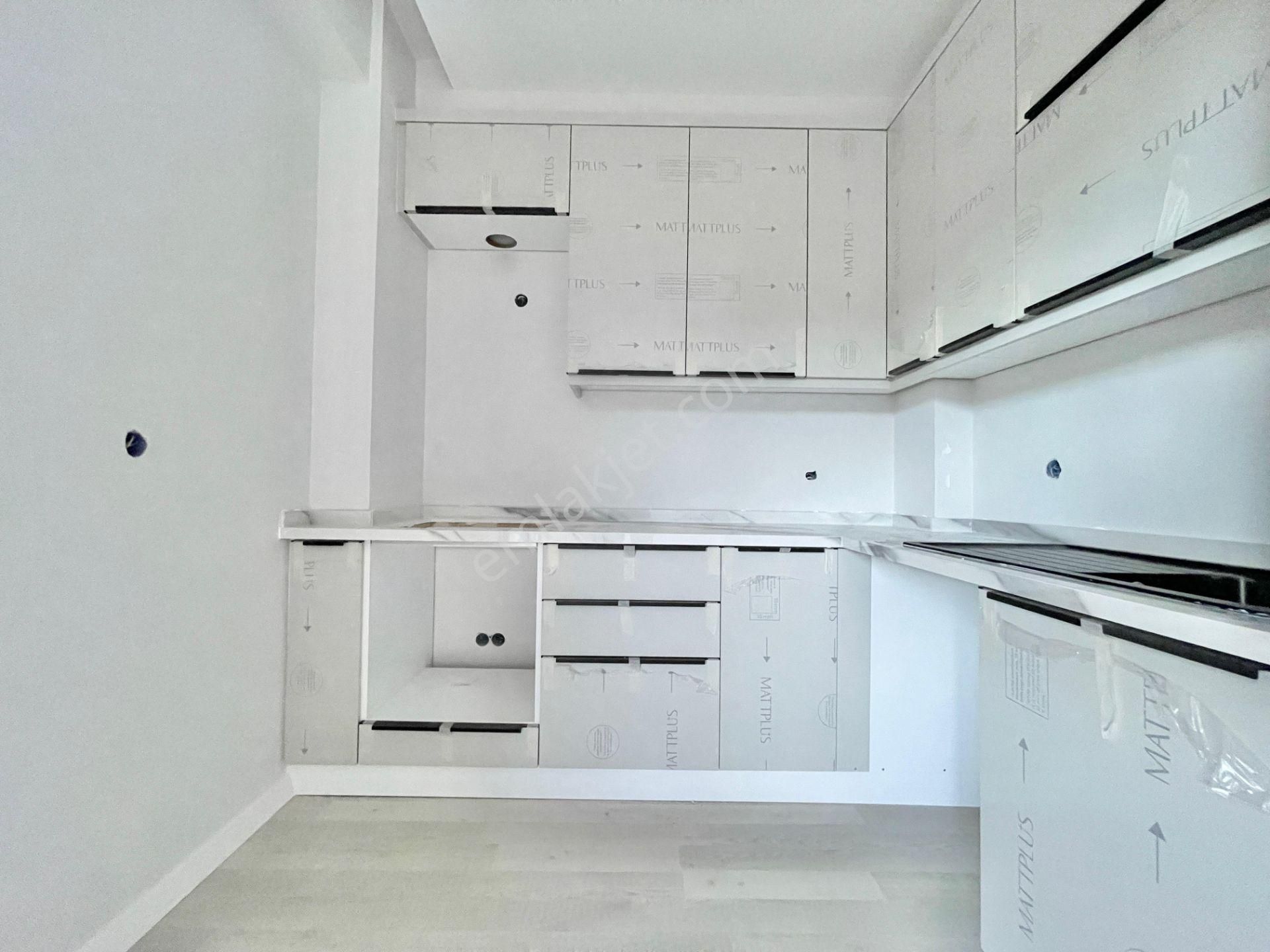 Berkay Demirel'den Satılık Akçayda Doğalgazlı Lüks 1+1 Daire - Görsel 15