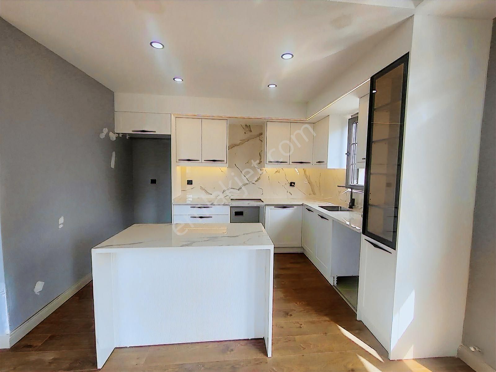 Yeniçiftlik Merkezde Alt Yapılı Villa 'kartallar'dan - Görsel 22