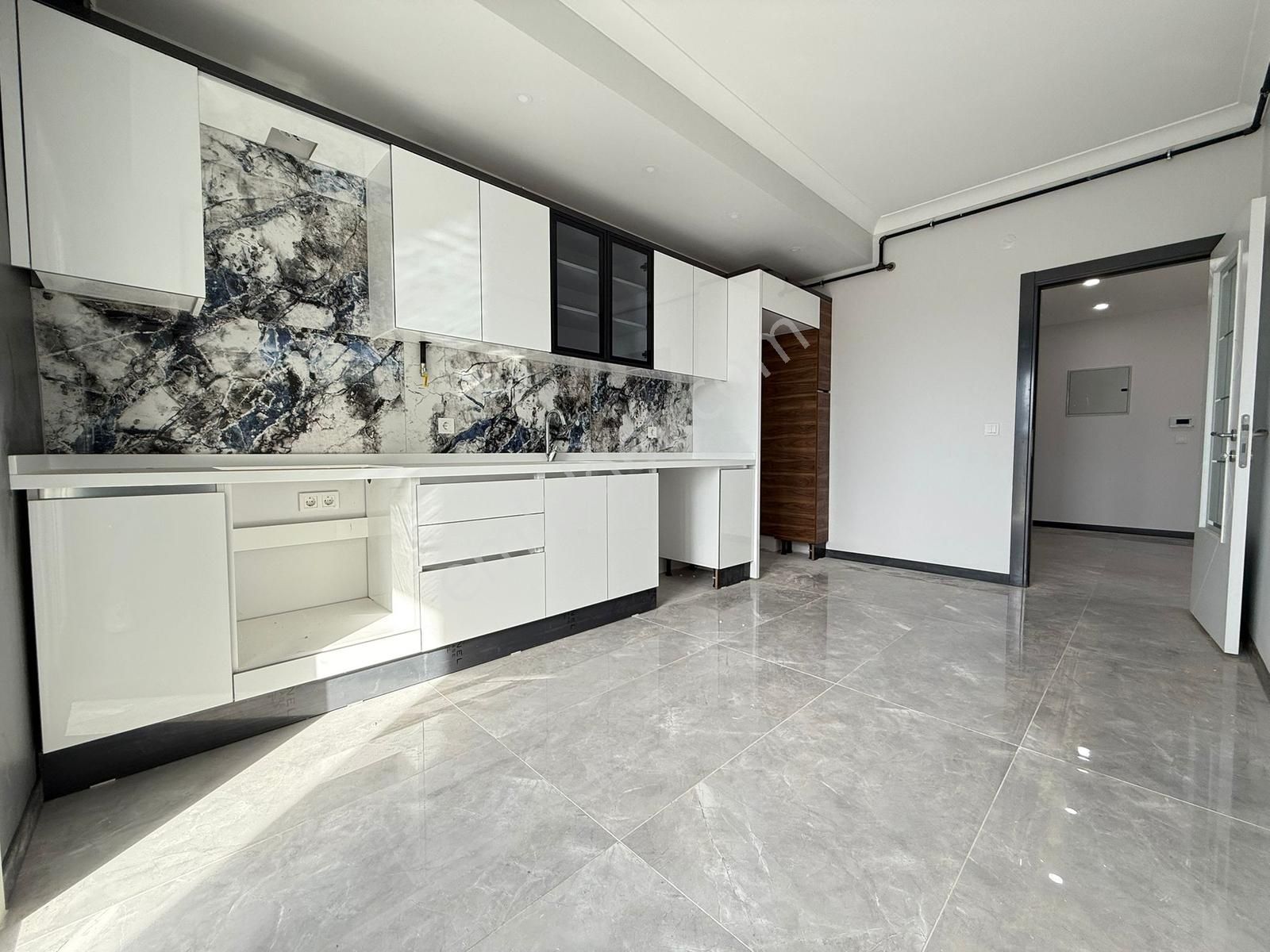 Focustan Metro'ya Ve E5 Karayollarına 2 Dk,sıfır,ultra Geniş,3+1 - Görsel 7