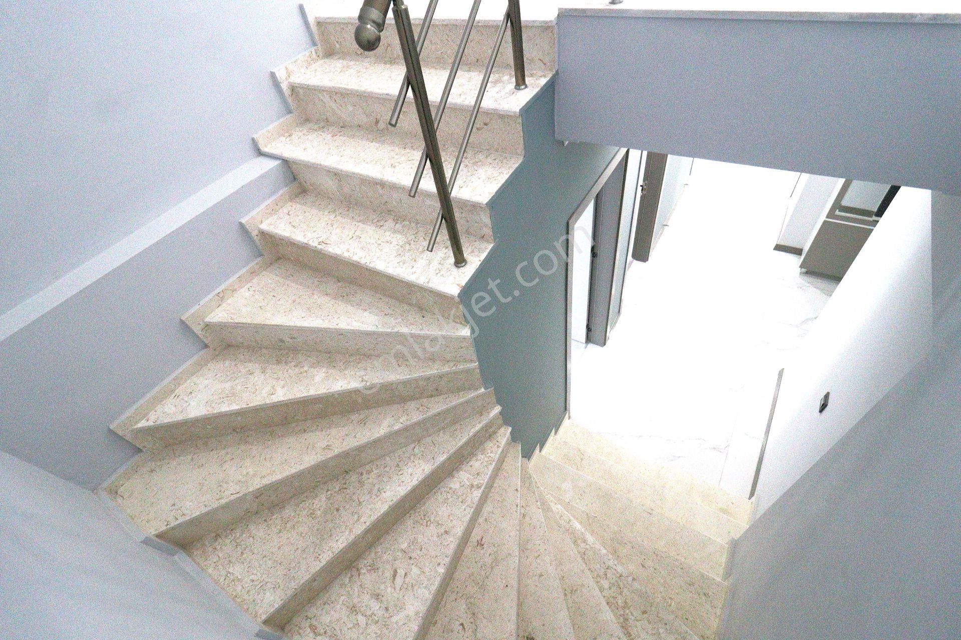 Akçay'da 🎇aygül'den🎇 Sıfır Site İçi Geniş Teras Ve 3 Balkonlu Asansörlü Kaçmaz 4+1 Satılık Dubleks - Görsel 25