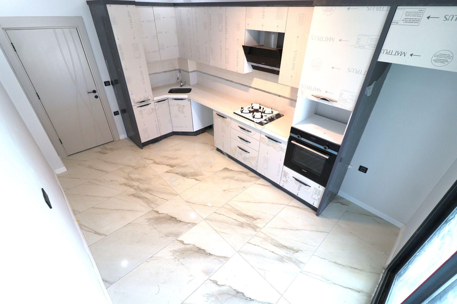 ✨güre'de Aygülden Muhteşem Doğa Manzarasıyla Keyifli Geniş Teras Ve Verandalı Lüks 5+1 Satılık Villa - Görsel 4