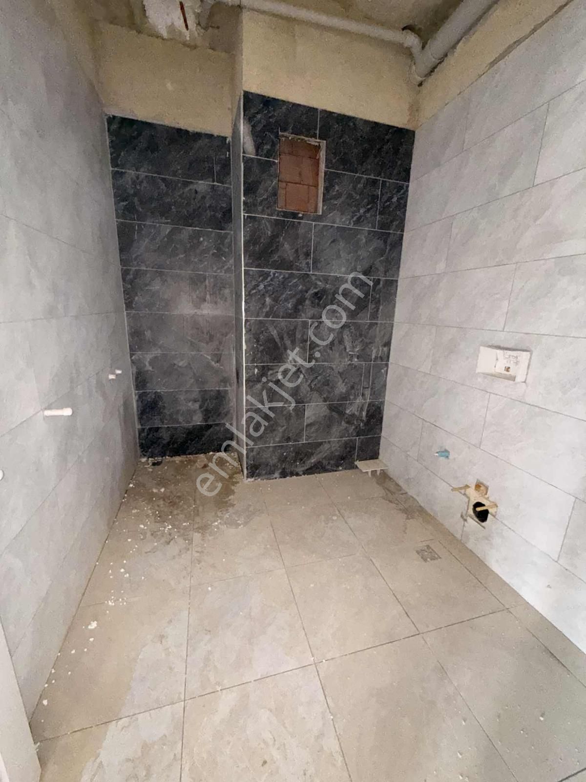 Yarısı Peşin Kalan 12 Ay Vade İle Satılık 1+1 Daireler - Görsel 11