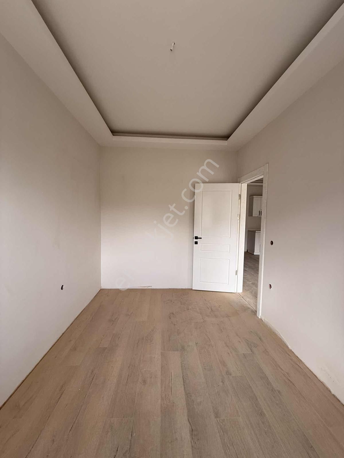 Yarısı Peşin Kalan 12 Ay Vade İle Satılık 1+1 Daireler - Görsel 4