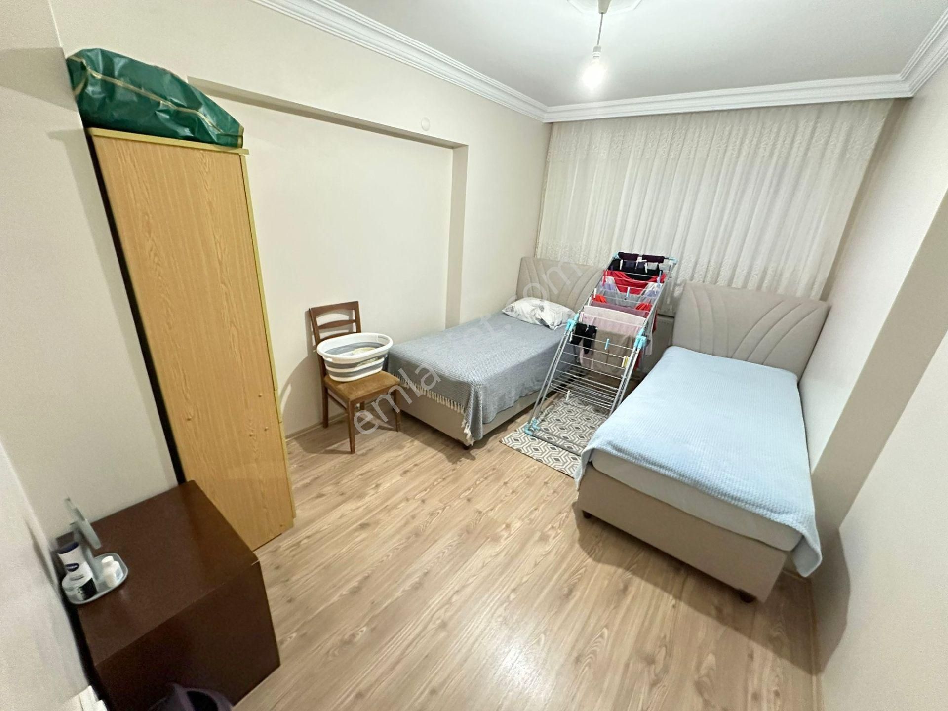 Melek Özen İlkokulu Yakını 3+1 Orta Kat Ön Bağımsız Full - Görsel 18