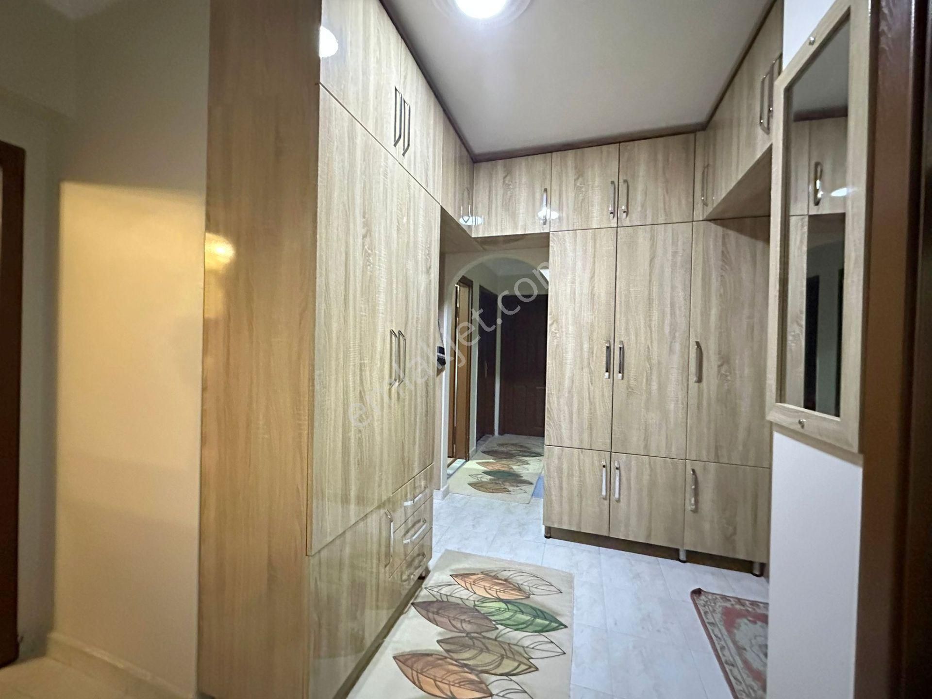 Melek Özen İlkokulu Yakını 3+1 Orta Kat Ön Bağımsız Full - Görsel 32