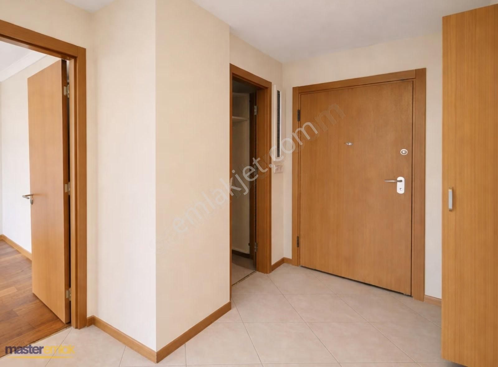 Viaport House Balkonlu İç Cephe, İyi Fiyatlı Satılık Ferah Daire - Görsel 2