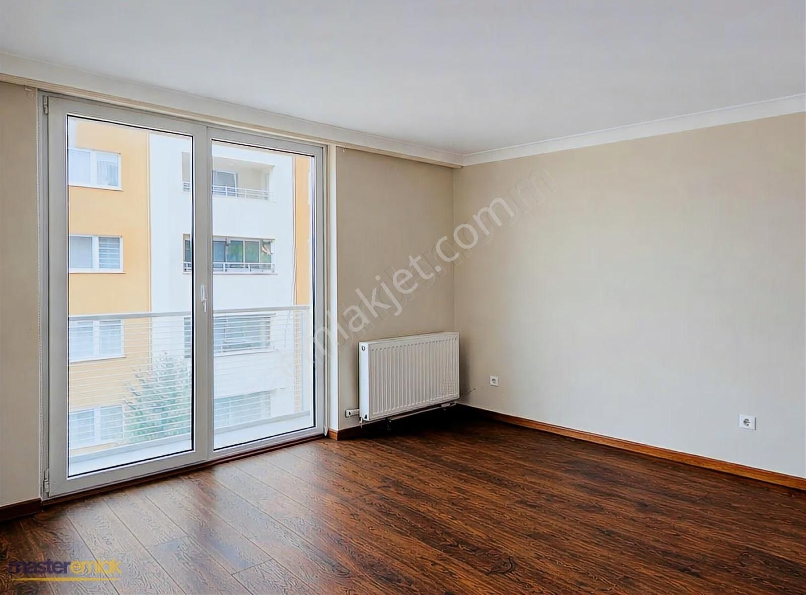 Viaport House Balkonlu İç Cephe, İyi Fiyatlı Satılık Ferah Daire - Görsel 5