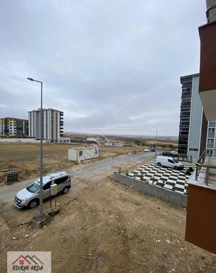 Arda Emlak Ofisi'nden Mevlana Camii Yakını Ara Kat Balkonlu Daire - Görsel 16