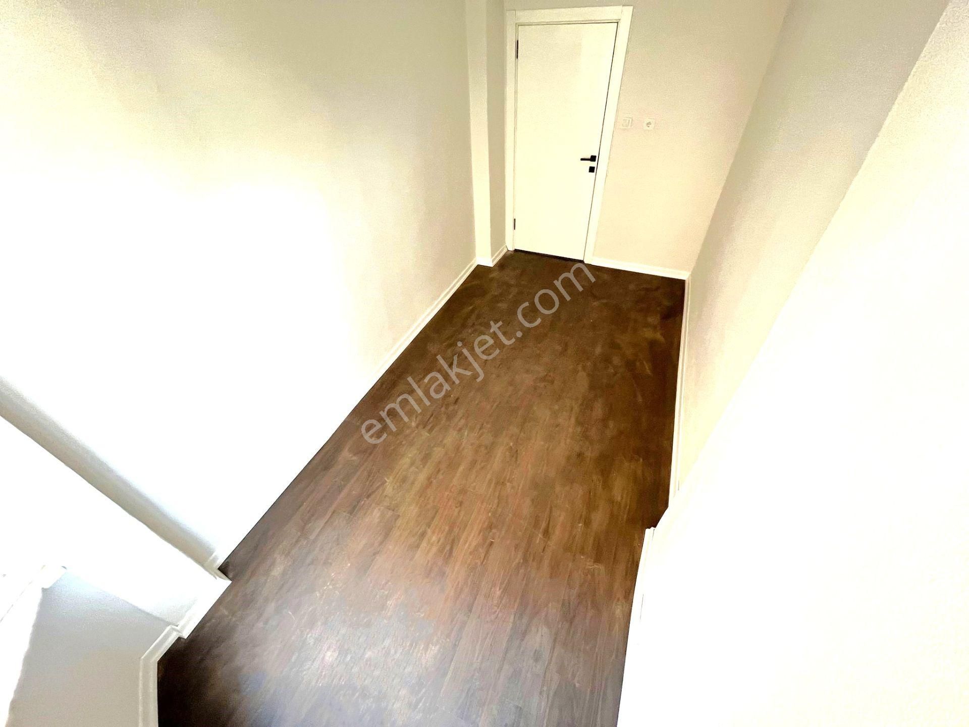 Akçay Merkez'de Aygül'den İçi Fulll Yapılı Müstakil Tadında Geniş Bahçe Kullanımlı 2+1 Satılık Daire - Görsel 27