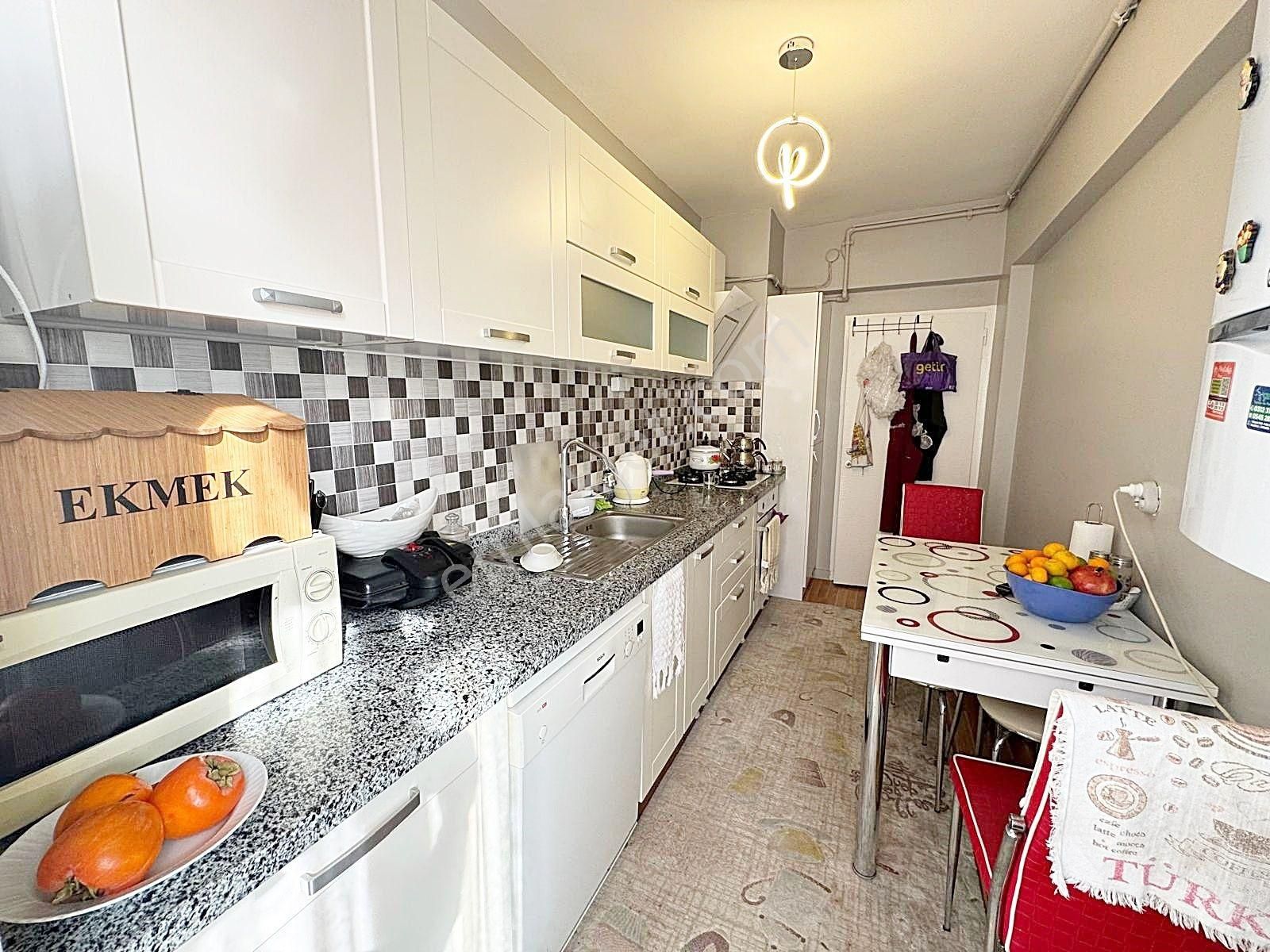 Sanatoryum Cadde Kenarı, Metro Yakını, 3+1 Katta, Güney, Full - Görsel 23