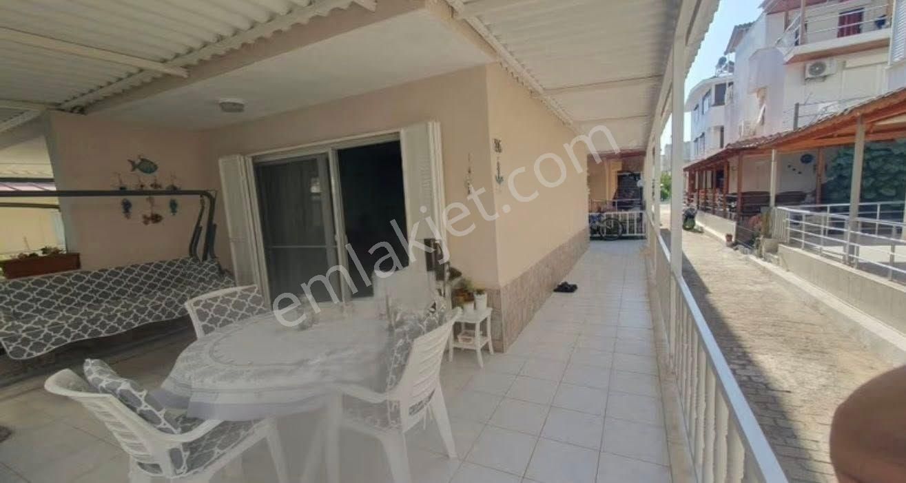 Kuşadası Karaova Mahallesi Denize Sıfır Özel Plajlı Villa - Görsel 7