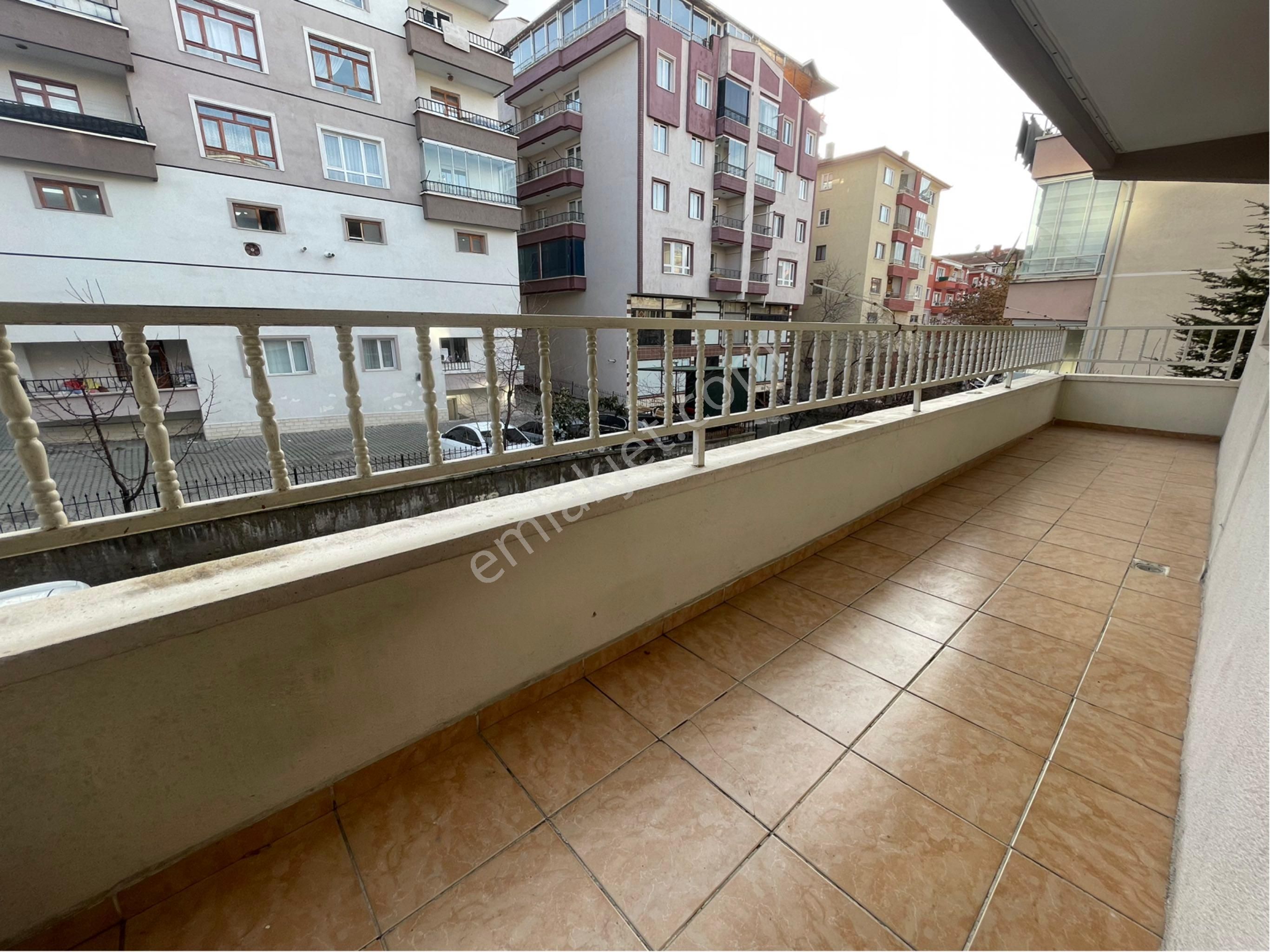 Sincan Andiçen Mh.'de 3+1 Devasa Genişlikte Satılık Asansörlü Daire - Görsel 29