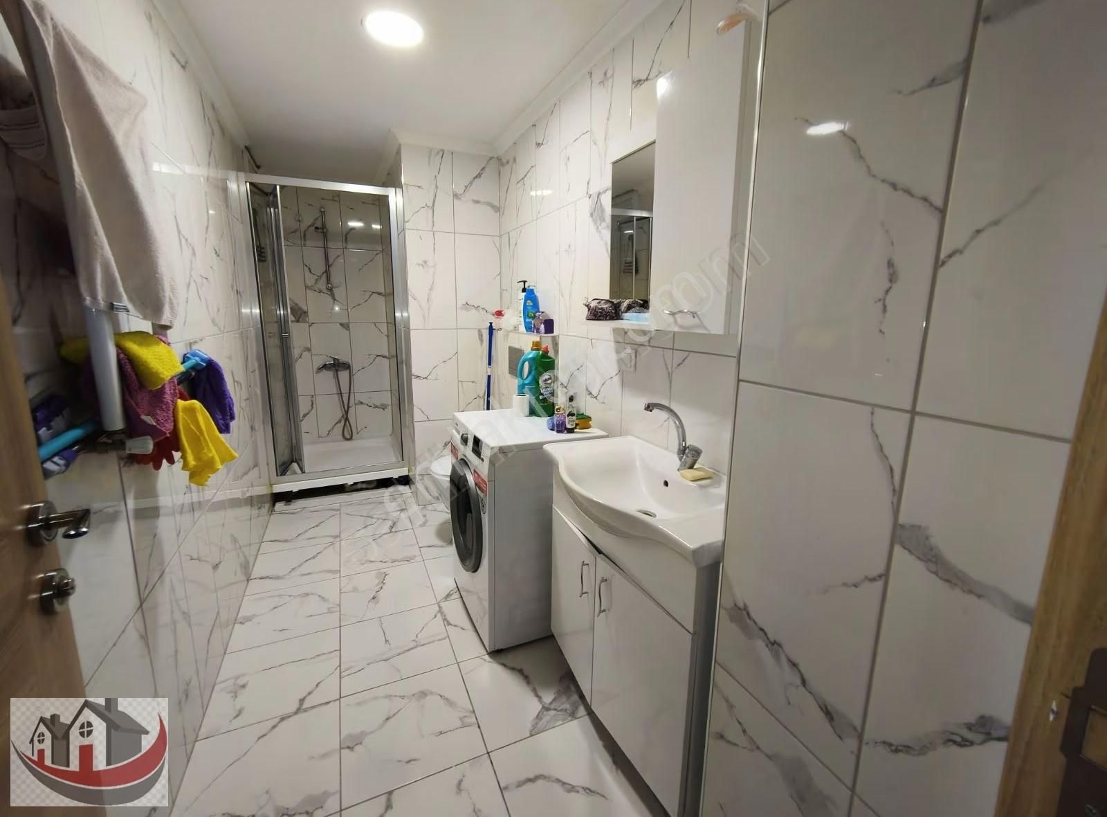 Güneyden Aydınevlerde Külliyenin Yanı Başında 2+1.85m2 Daire - Görsel 3