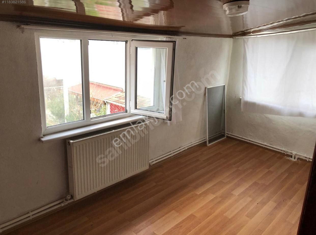 Tekirdağ Yeniçiftlik'de Merkeze ,okula,pazara Yakın Villa - Görsel 27