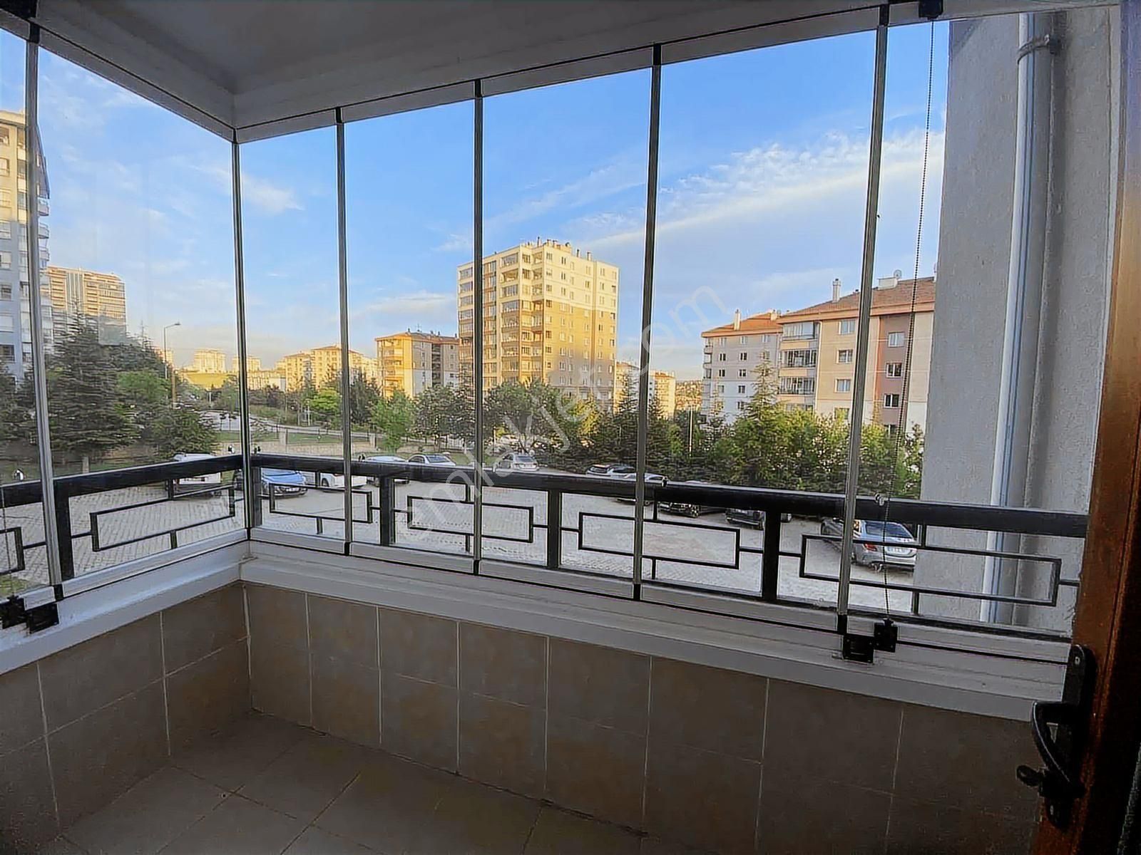 Batıkent Kardelen Mah.geniş Altında Daire Var 3+1 Satılık Daire - Görsel 24