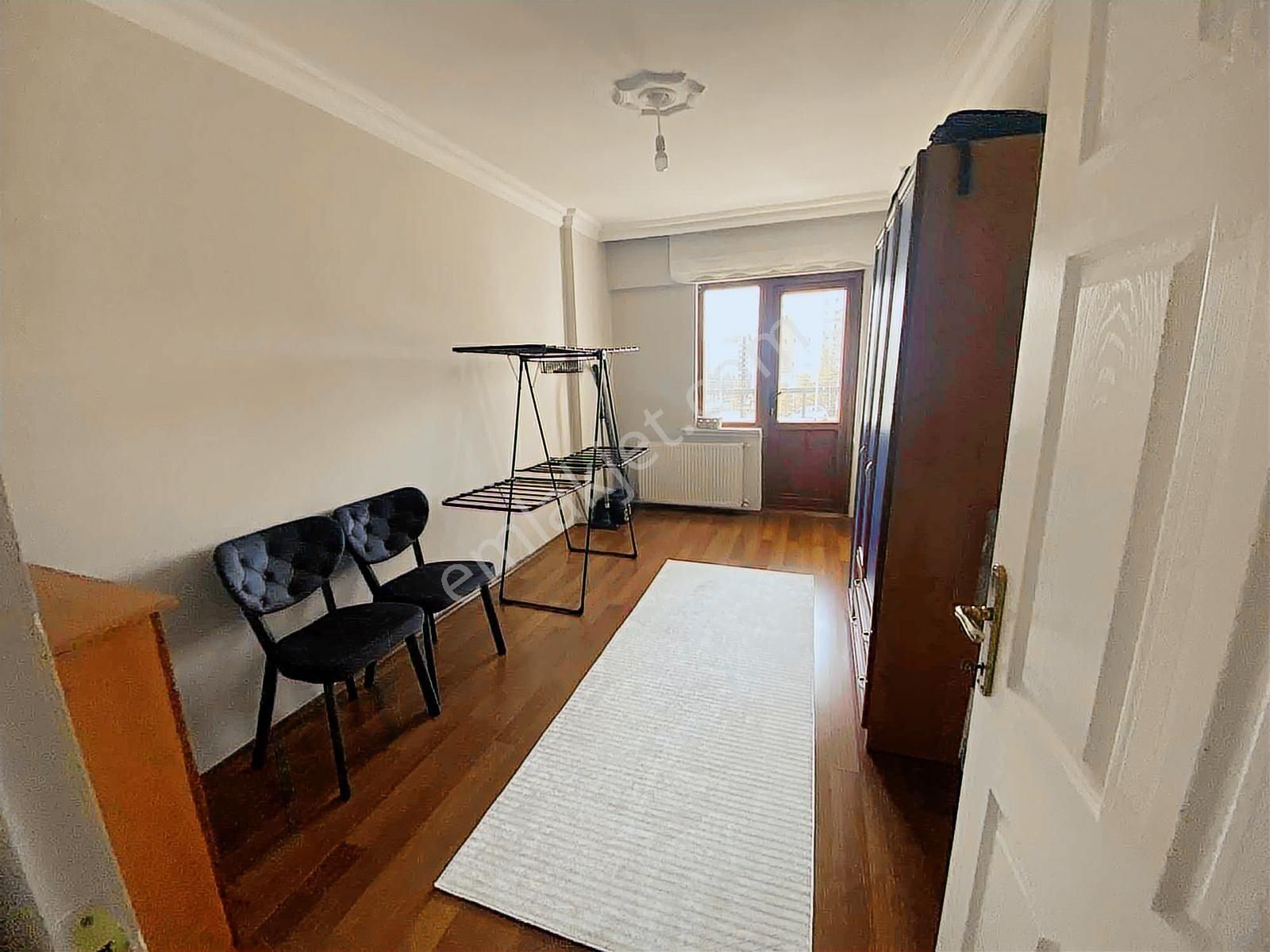 Batıkent Kardelen Mah.geniş Altında Daire Var 3+1 Satılık Daire - Görsel 3